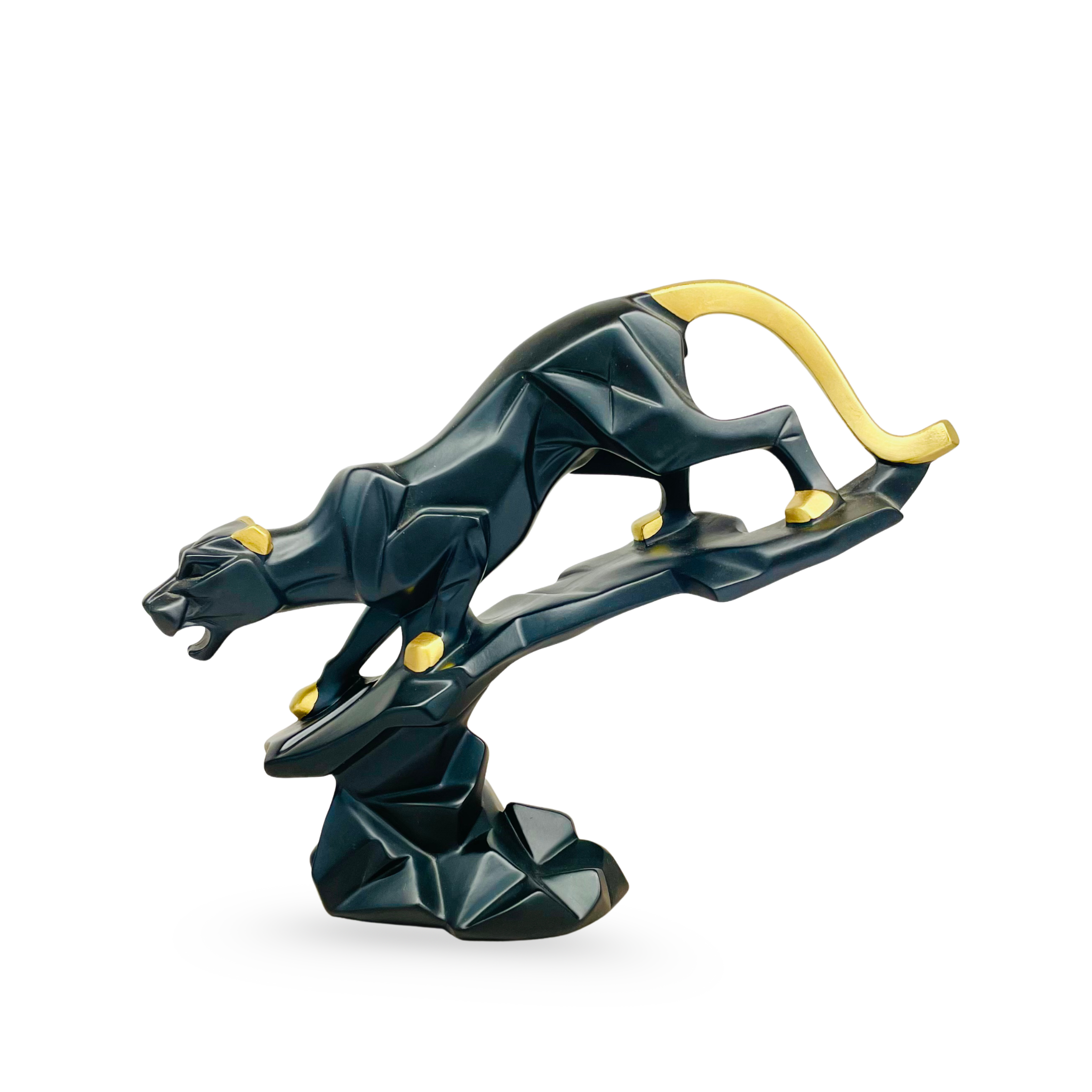 Jaguar Showpiece Modern Decorative Sculpture