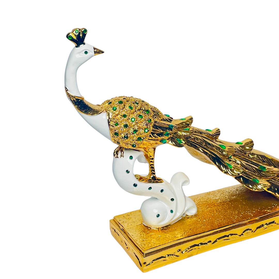 Elegant Peacock Modern Decorative Showpiece