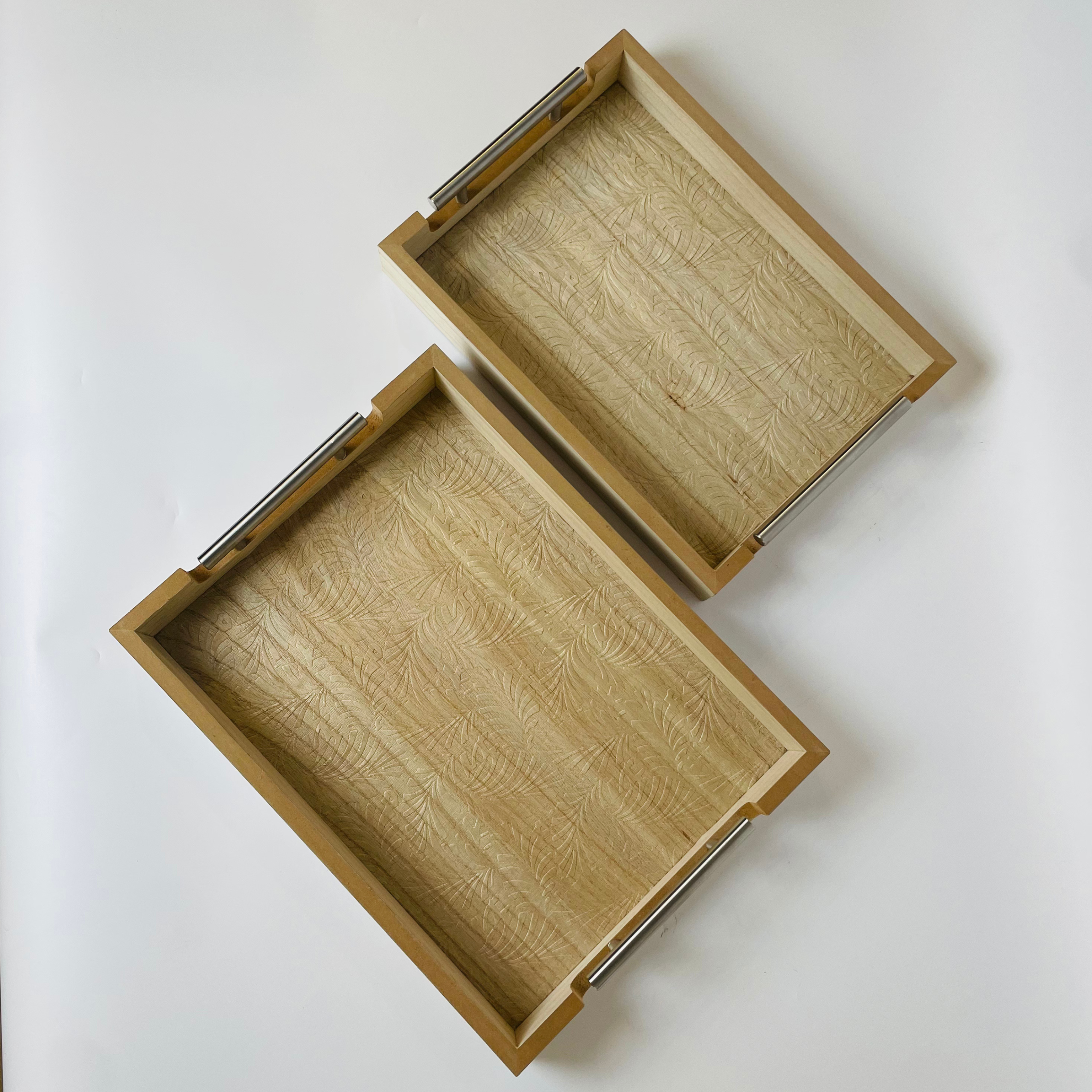 Natural Wooden Rectangular Serving Trays with Carved Leaf Pattern & Silver Handles – Set of 2