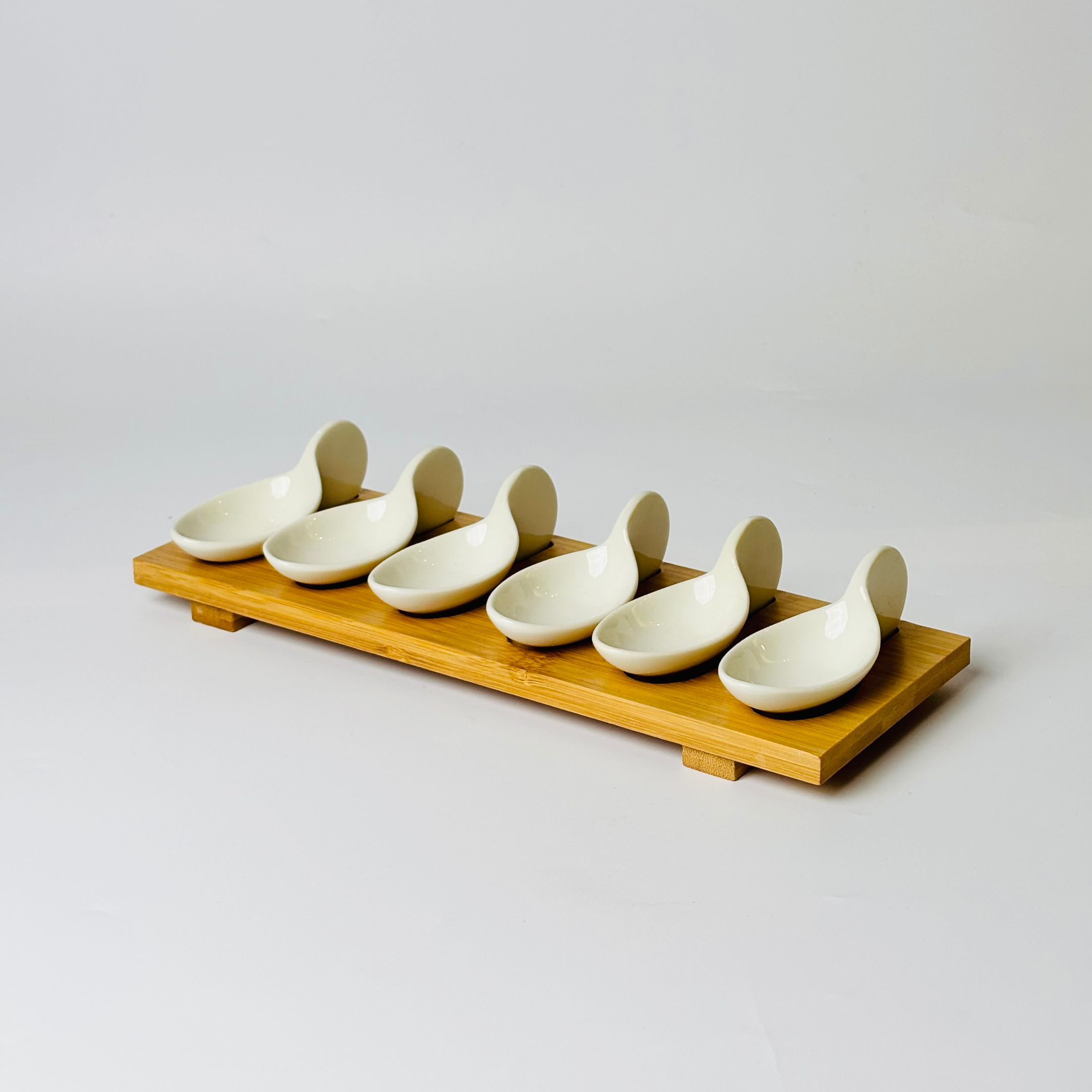Elegant Spoon Serve Platter Set with Wooden Base