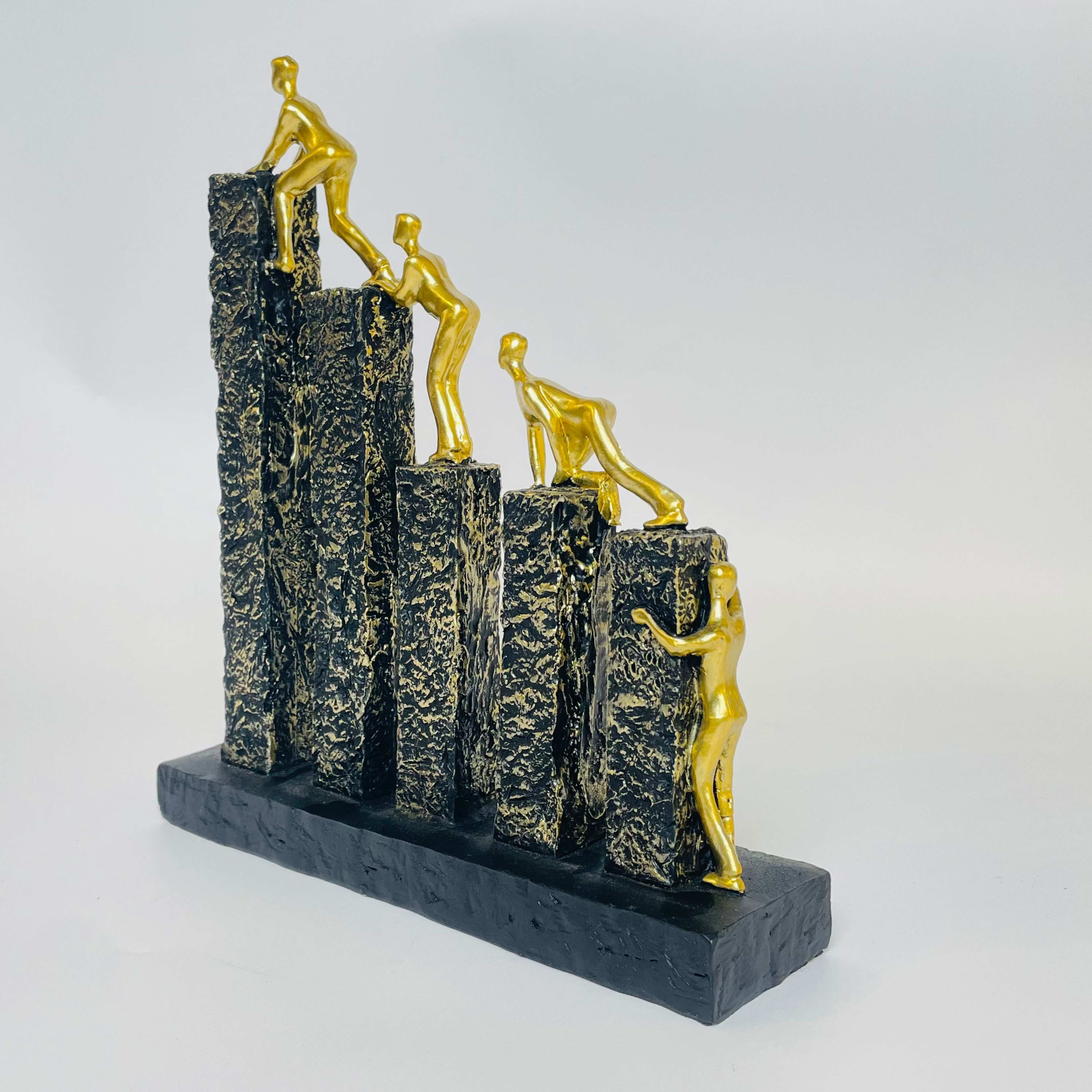 Abstract Climbing Figures Sculpture – Teamwork & Success Art Décor