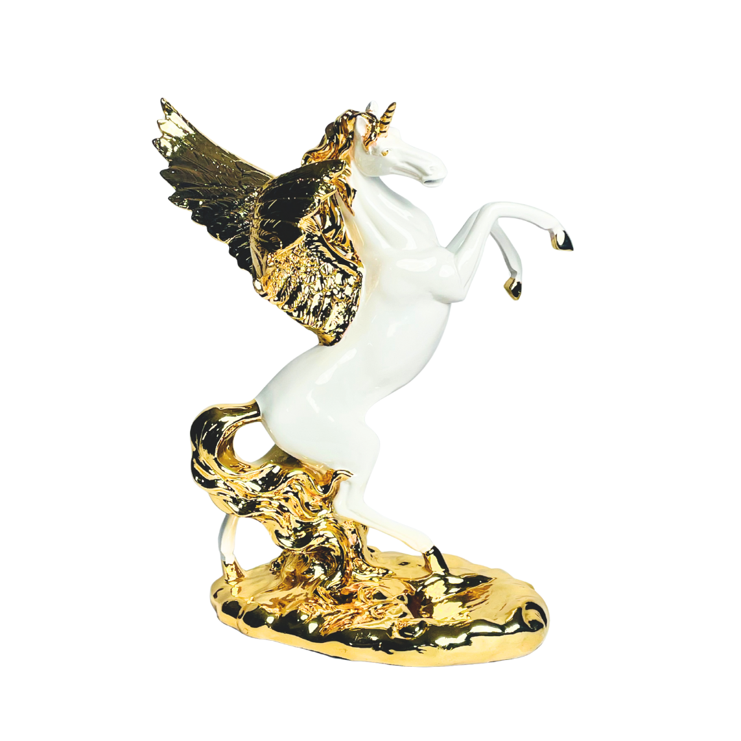 Elegant Horse Modern Decorative Showpiece