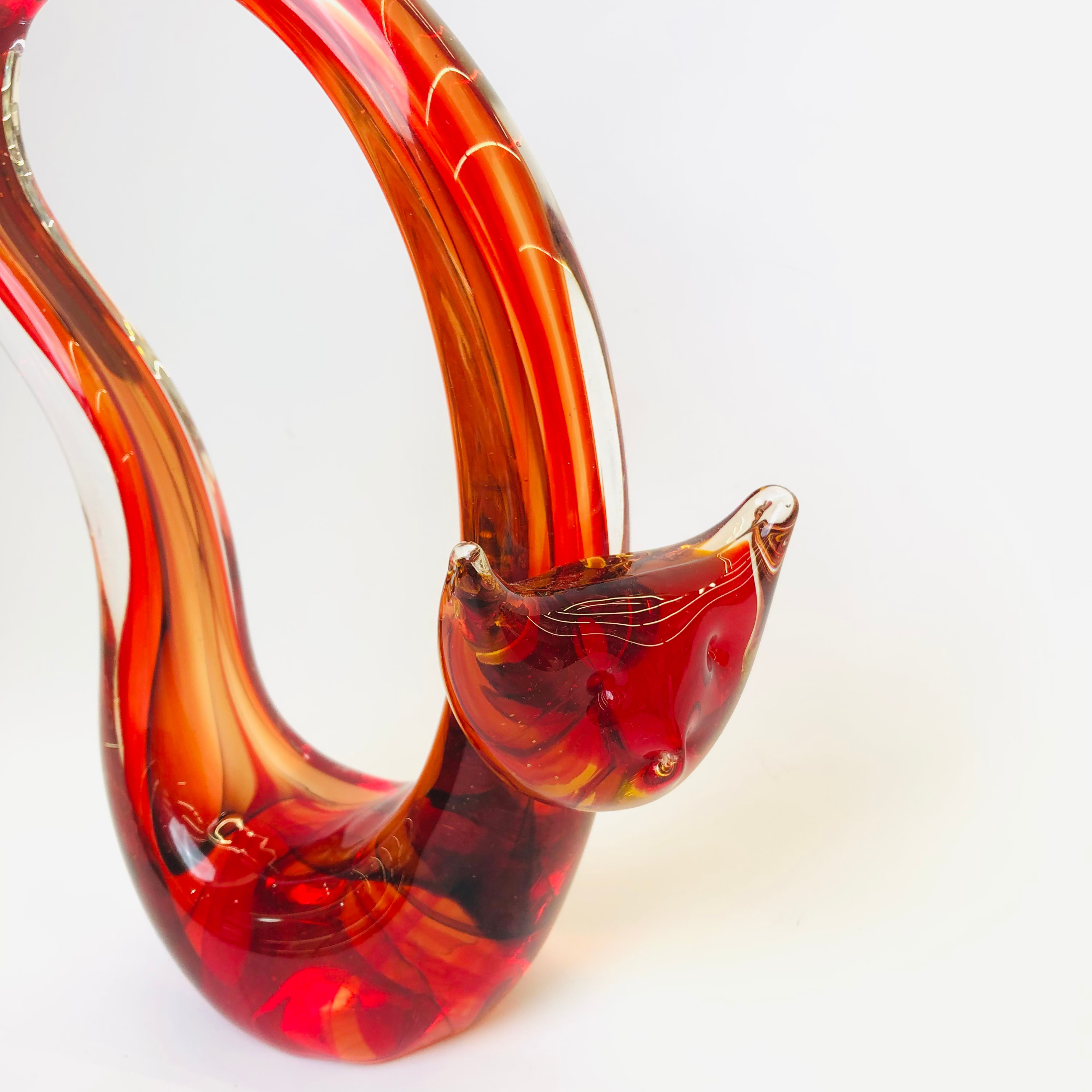 Crystal Cat Showpiece – Elegant Decorative Figurine