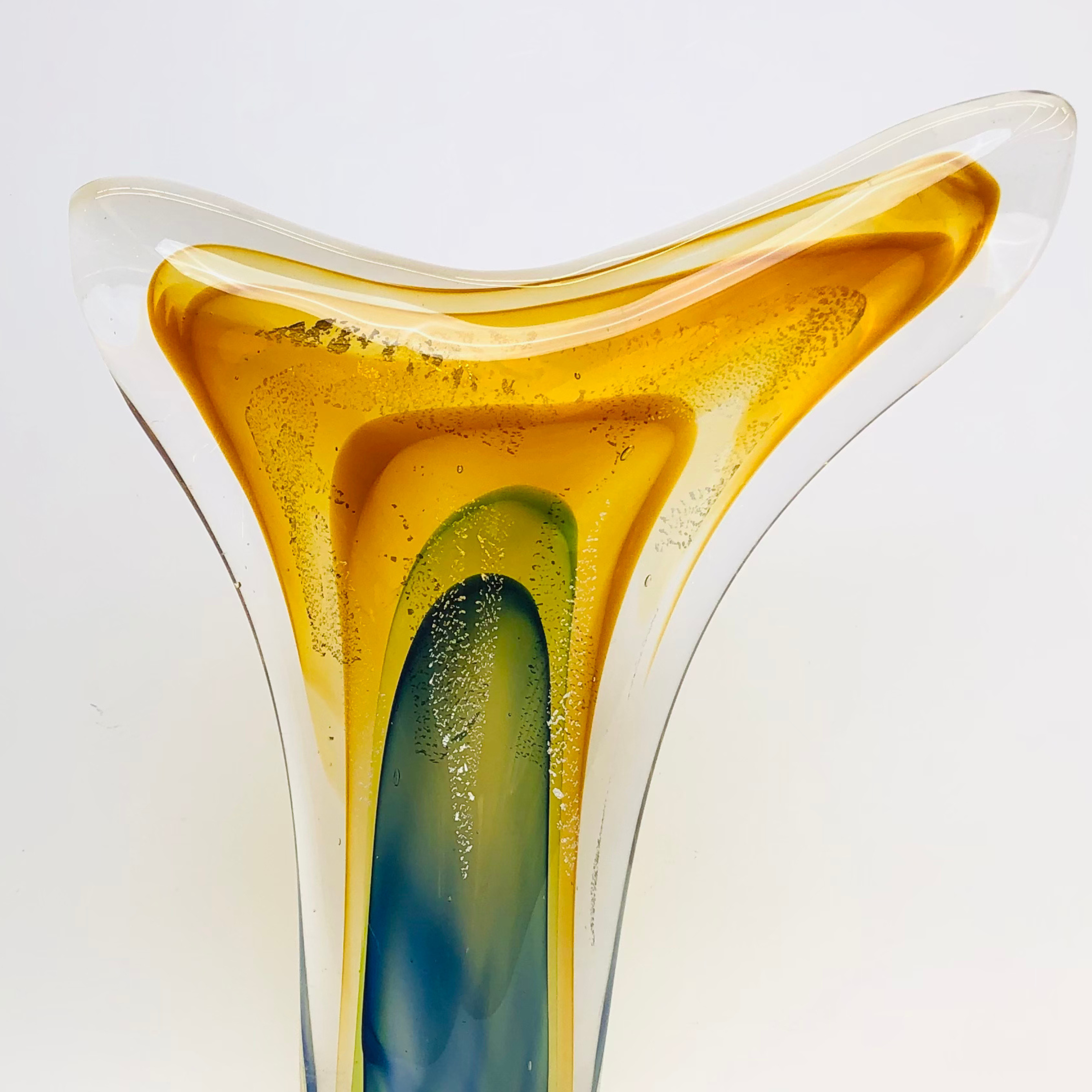 Crystal Swan Decor – Charming Collectible Showpiece