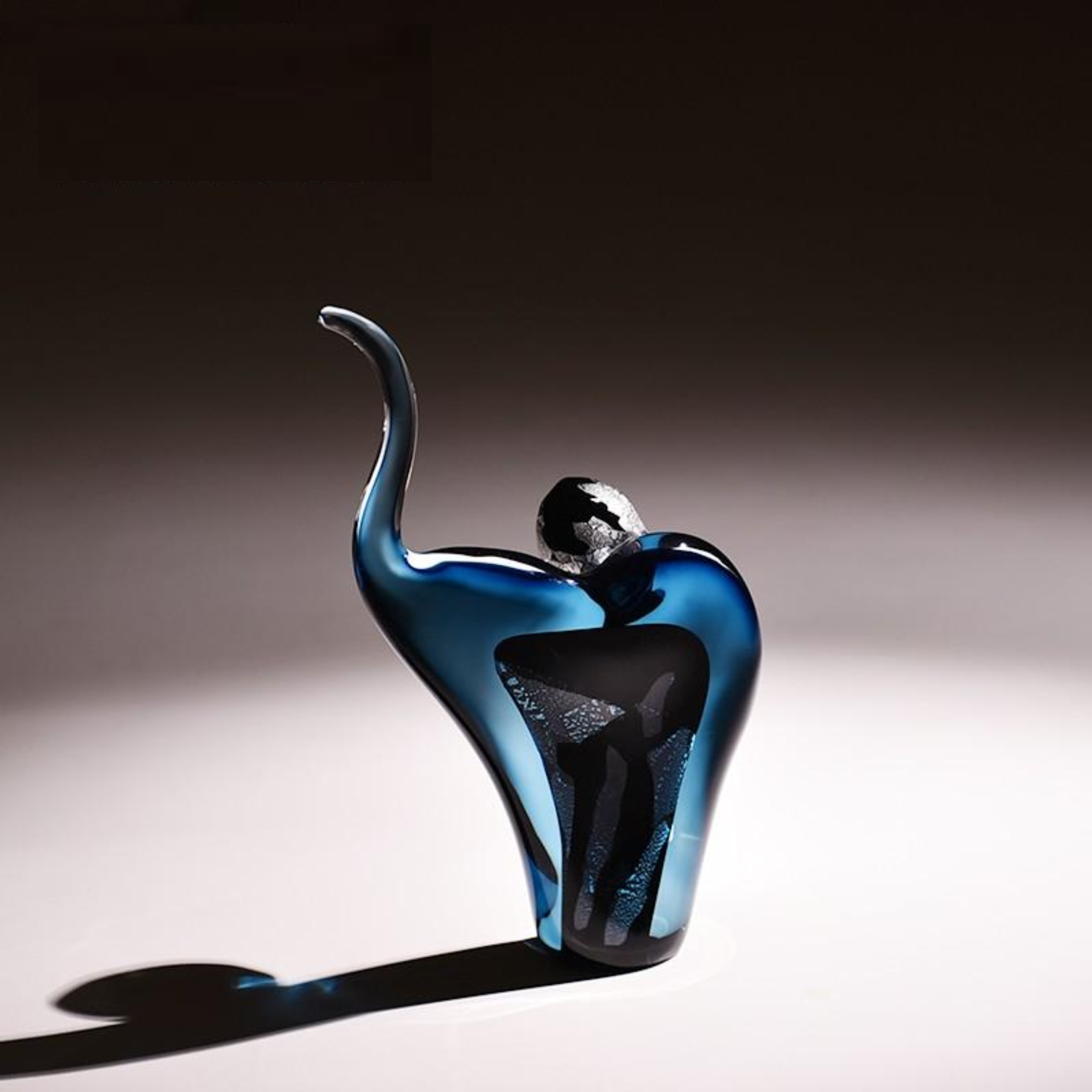 Blue & Black Abstract Crystal Glass Sculpture – Modern Decorative Art Accent