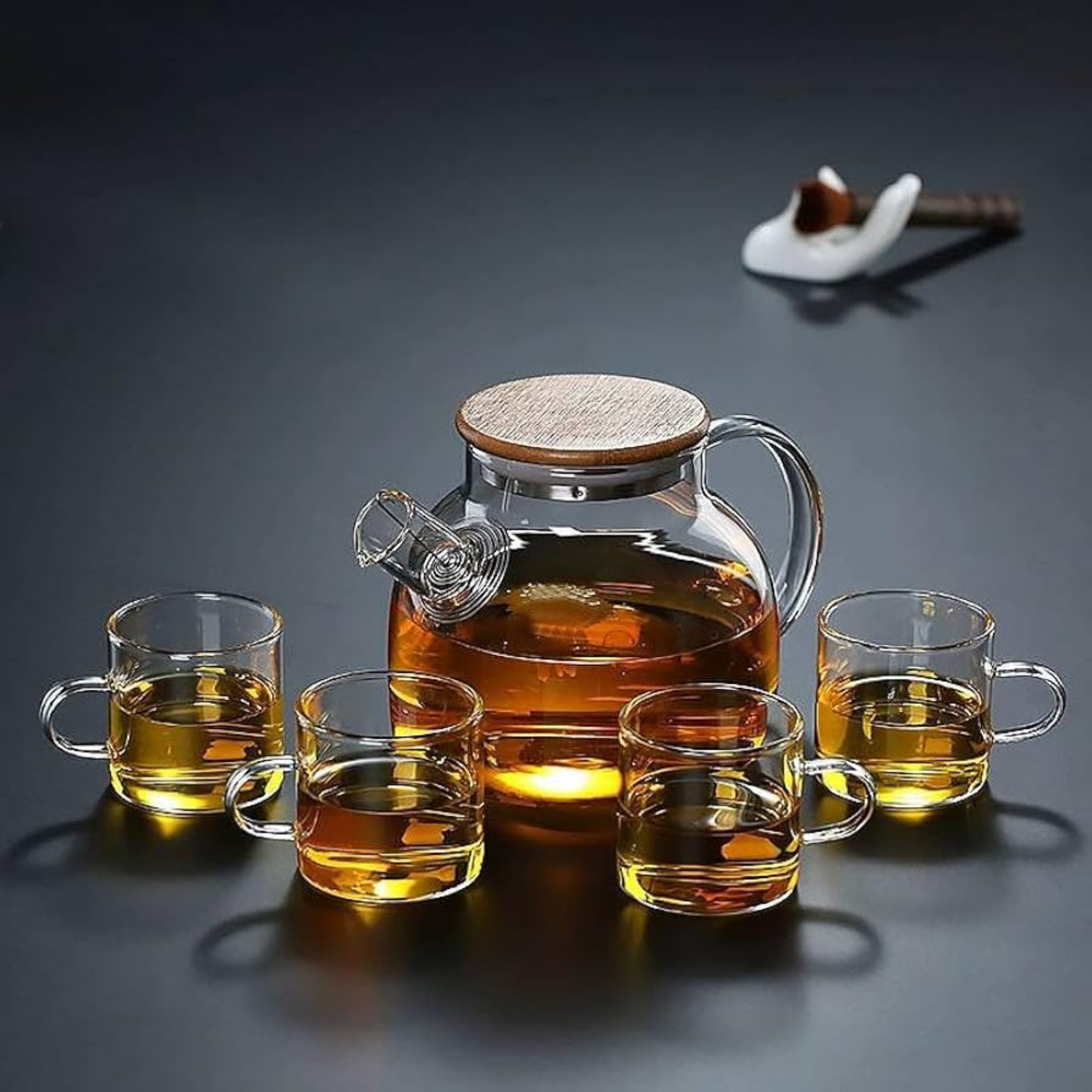 Heritage Harmony – Transparent Jug & Cup Ensemble