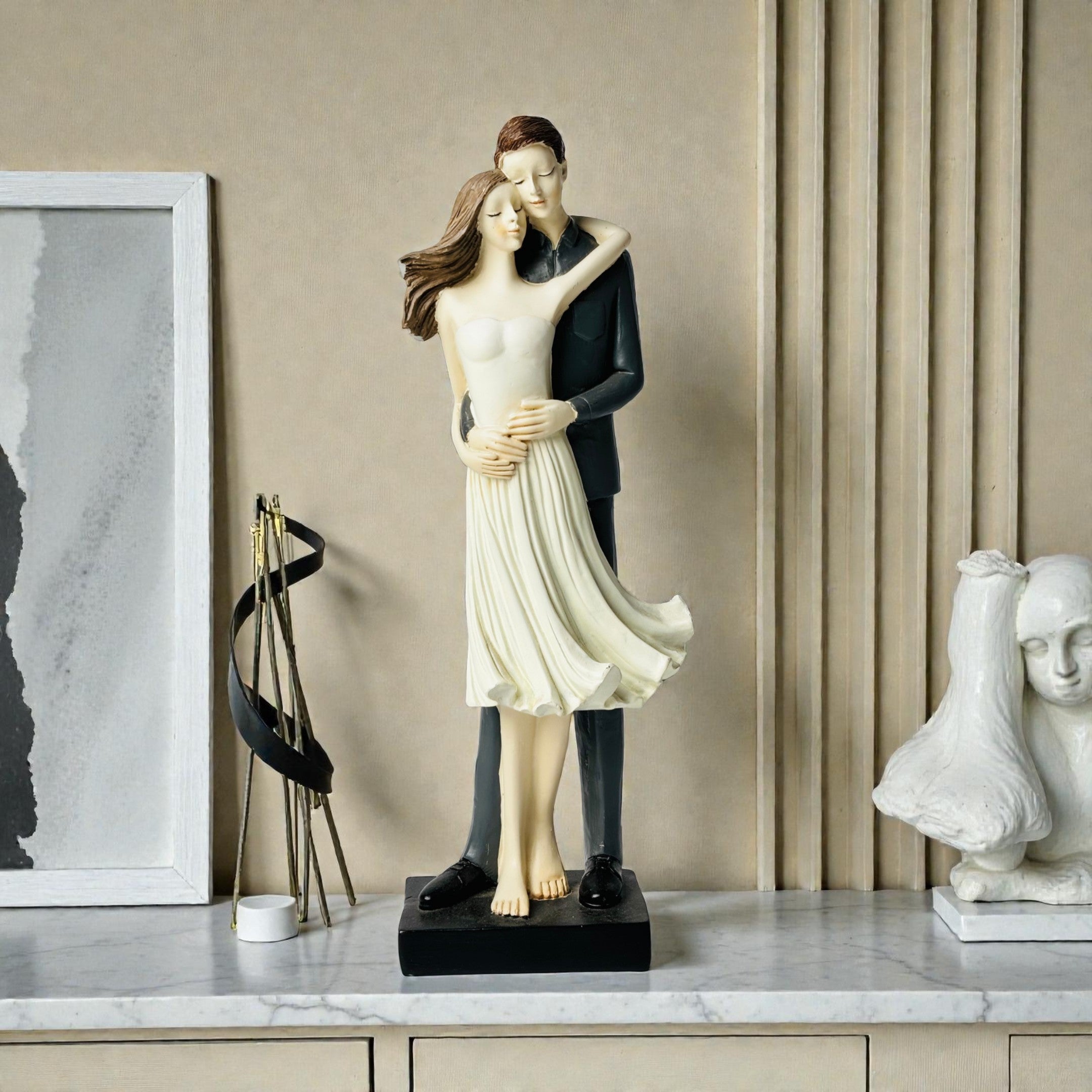 Imperial Couple Showpiece