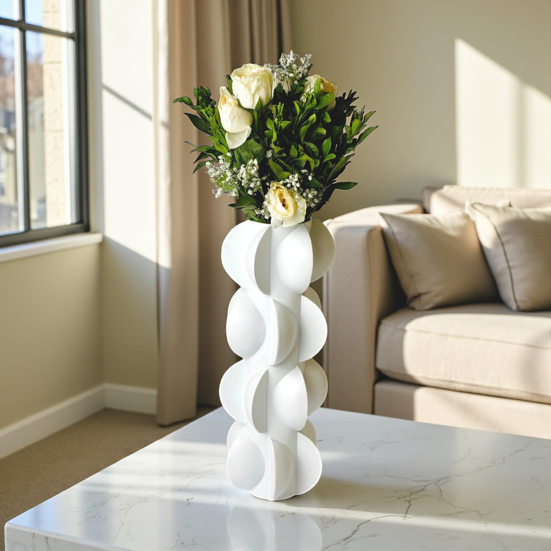 Elegant Modern Centerpiece Vase – Matte White