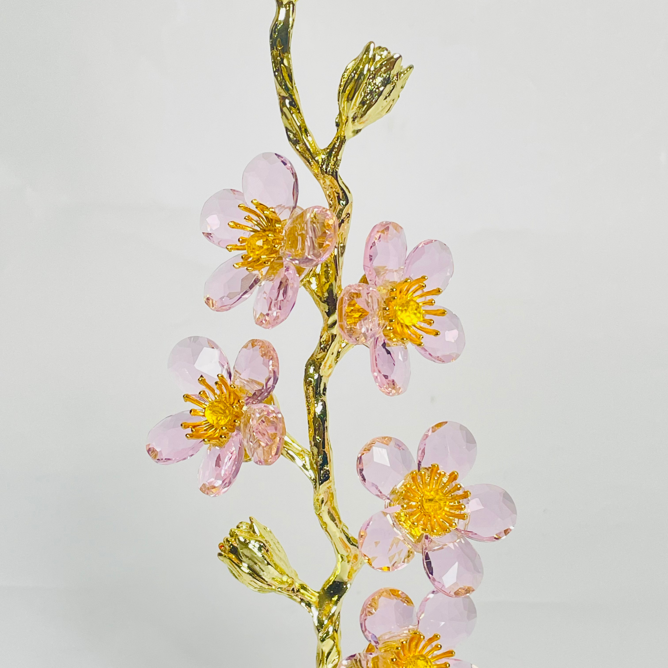 Elegance Flower Showpiece