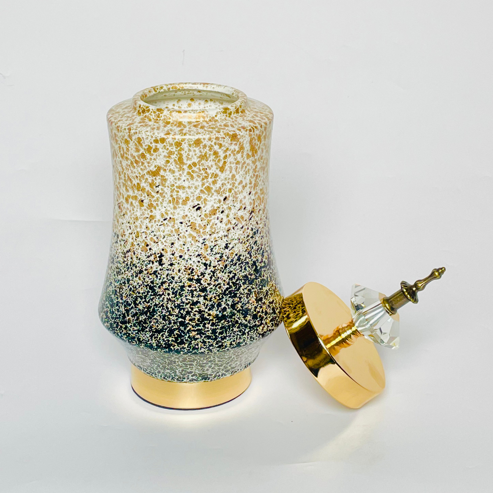 Elegant Jar Showpiece