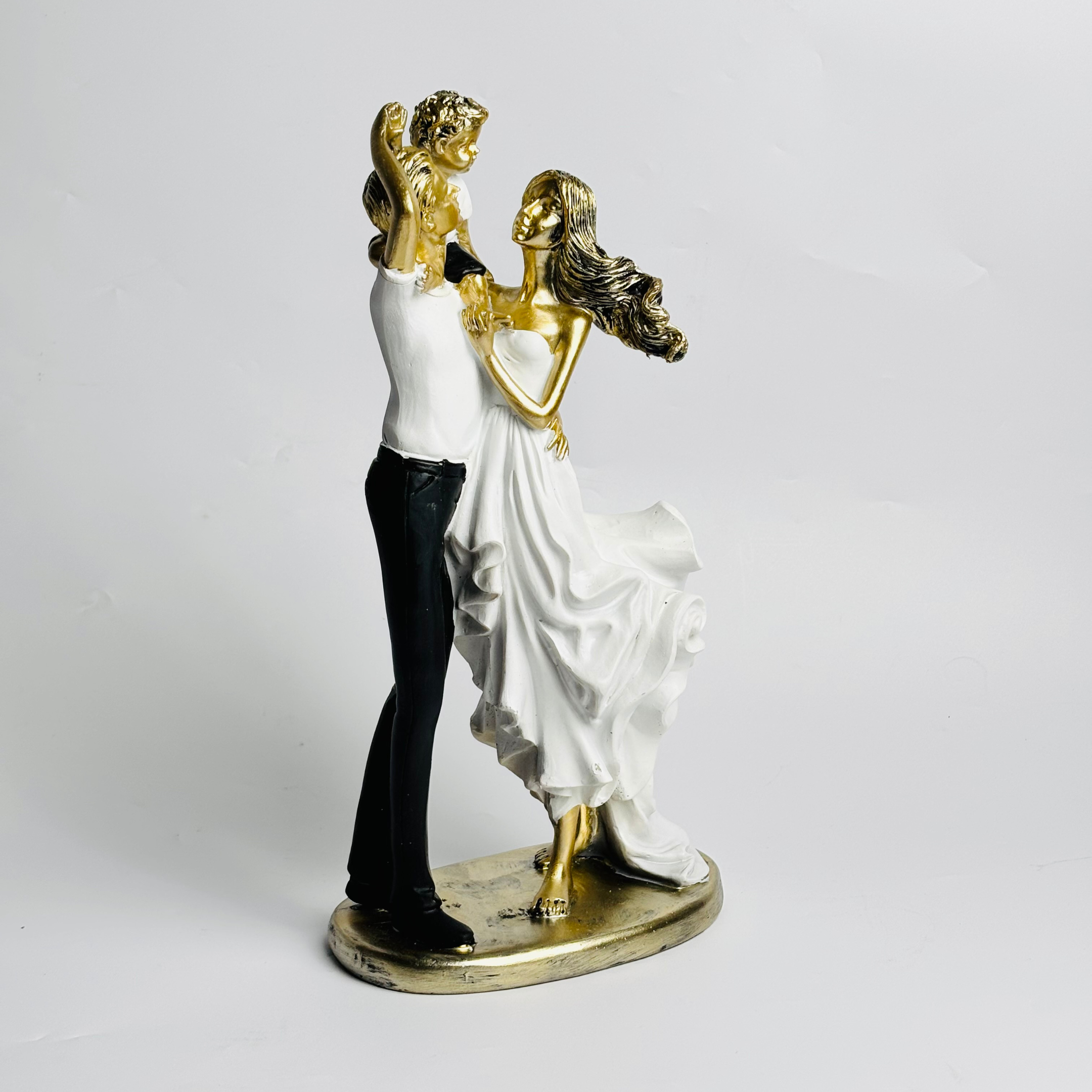 Couple Elegance Decor Showpiece