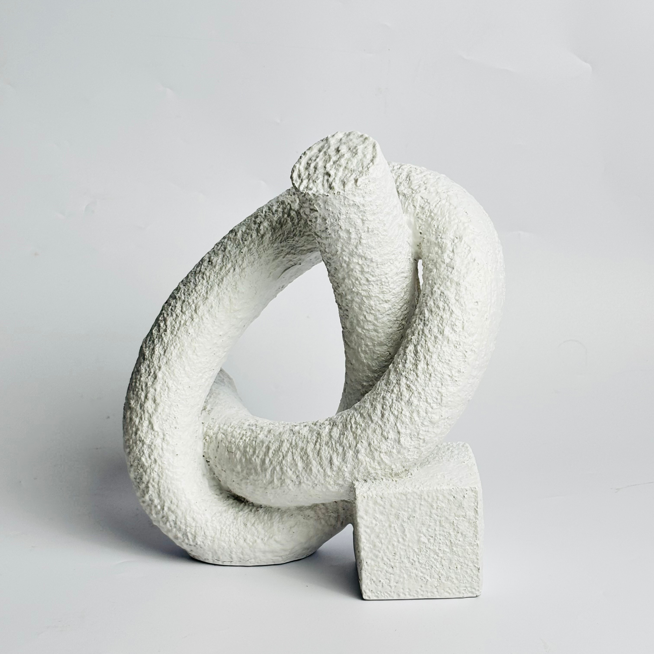 Classic Abstract Showpiece