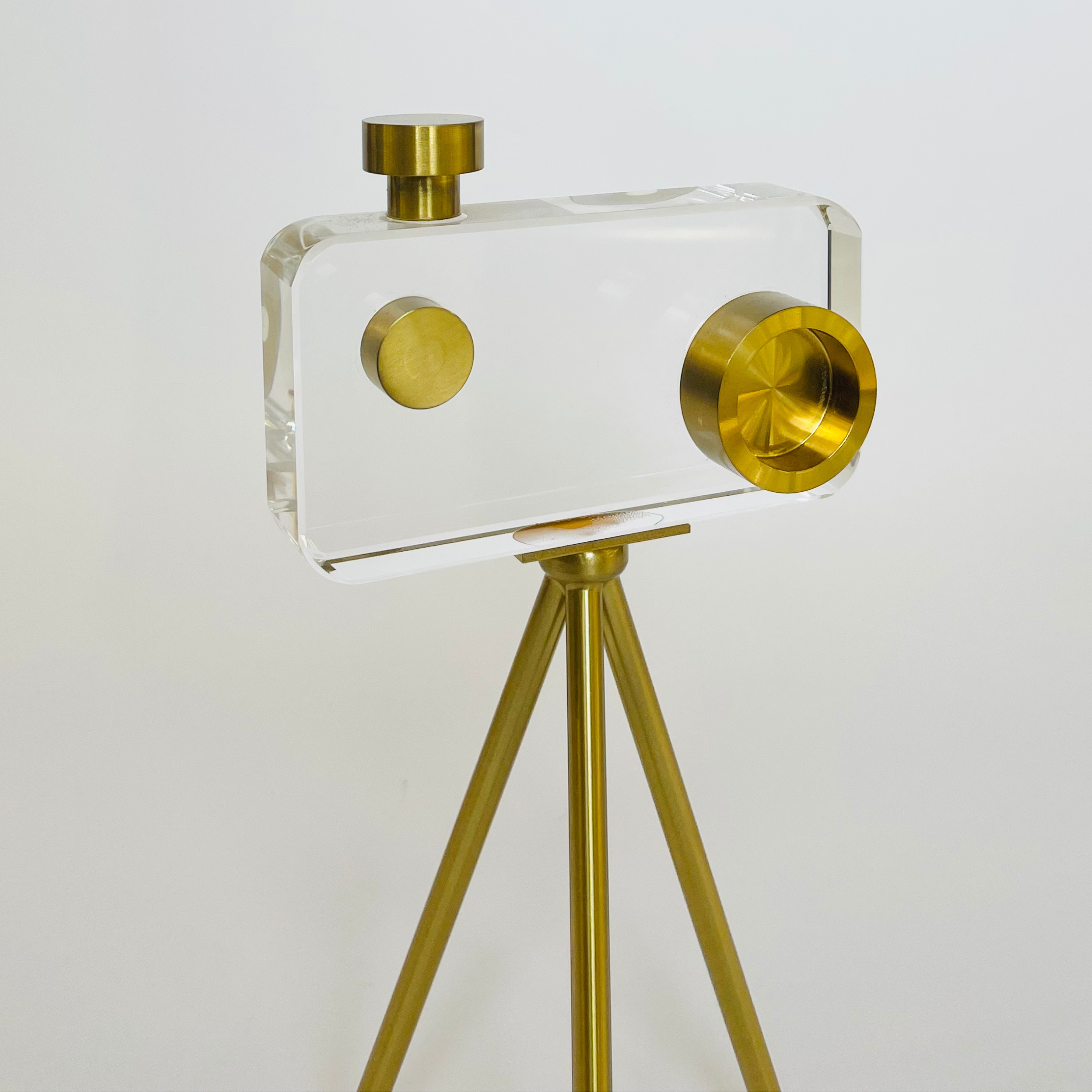 Golden Lens – Designer Camera-Inspired Showpiece