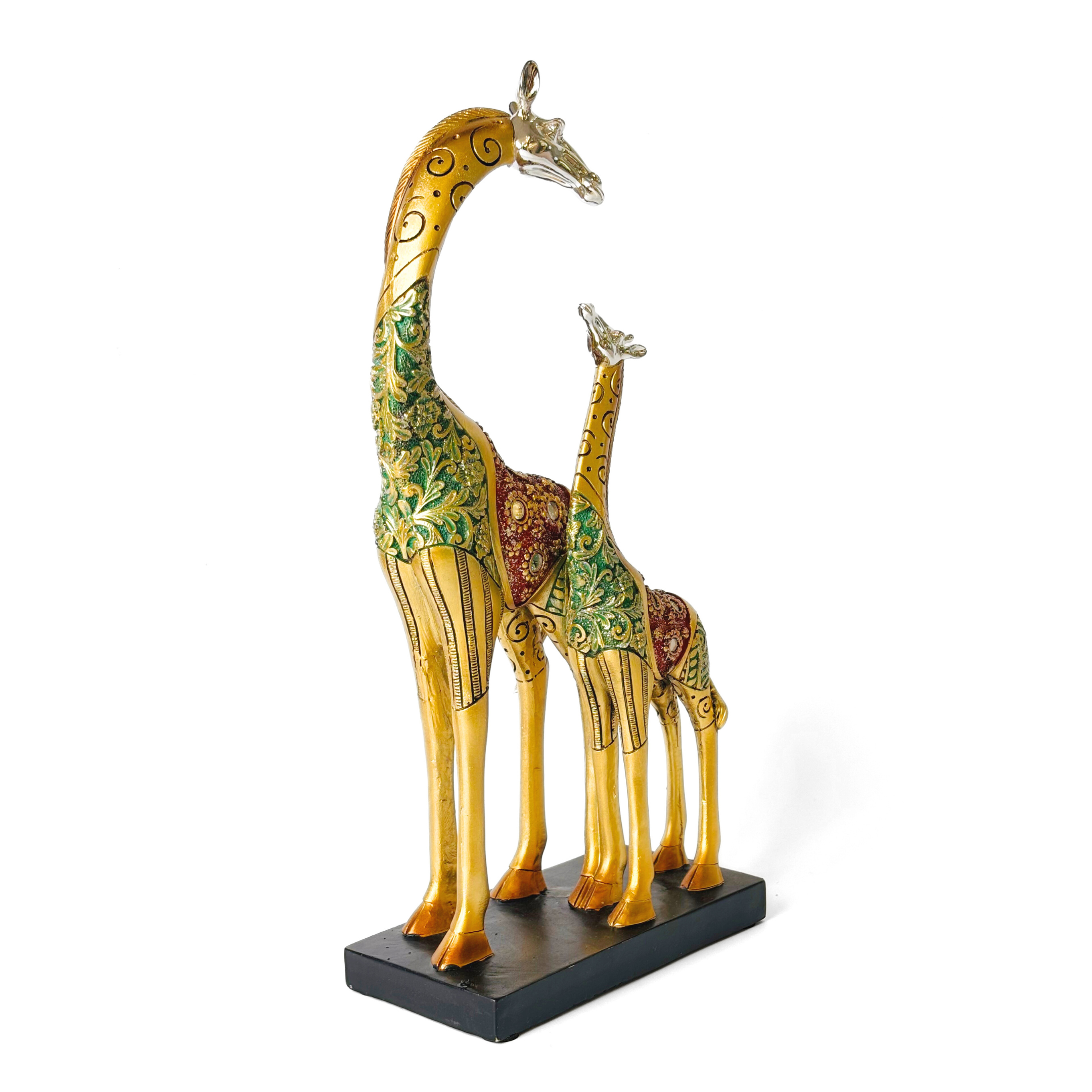 Majestic Giraffe Pair Decorative Sculpture