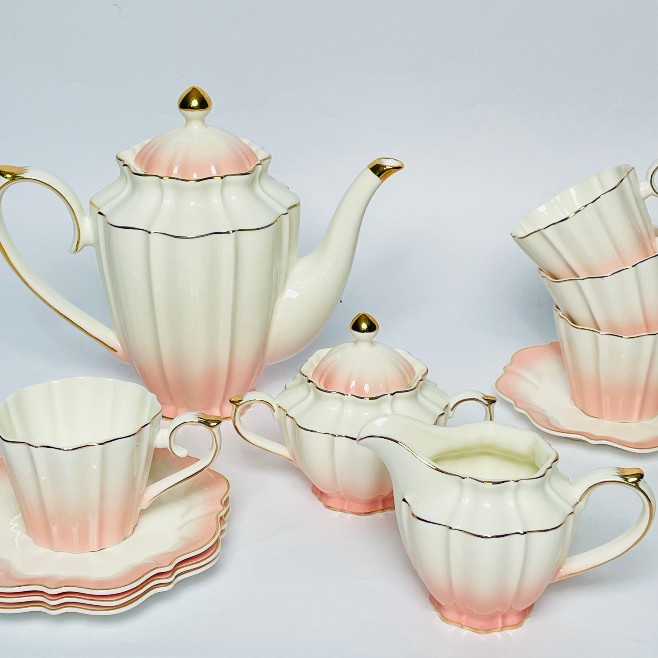 The Grand Duchess - 15Pc Luxury Tea Set