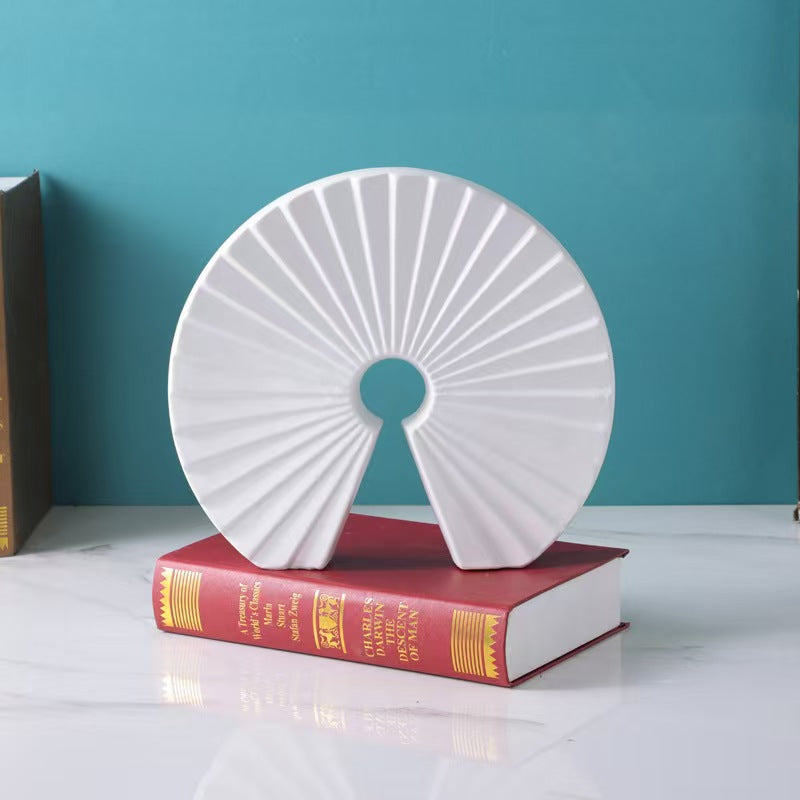 Eternal Elegance Showpiece