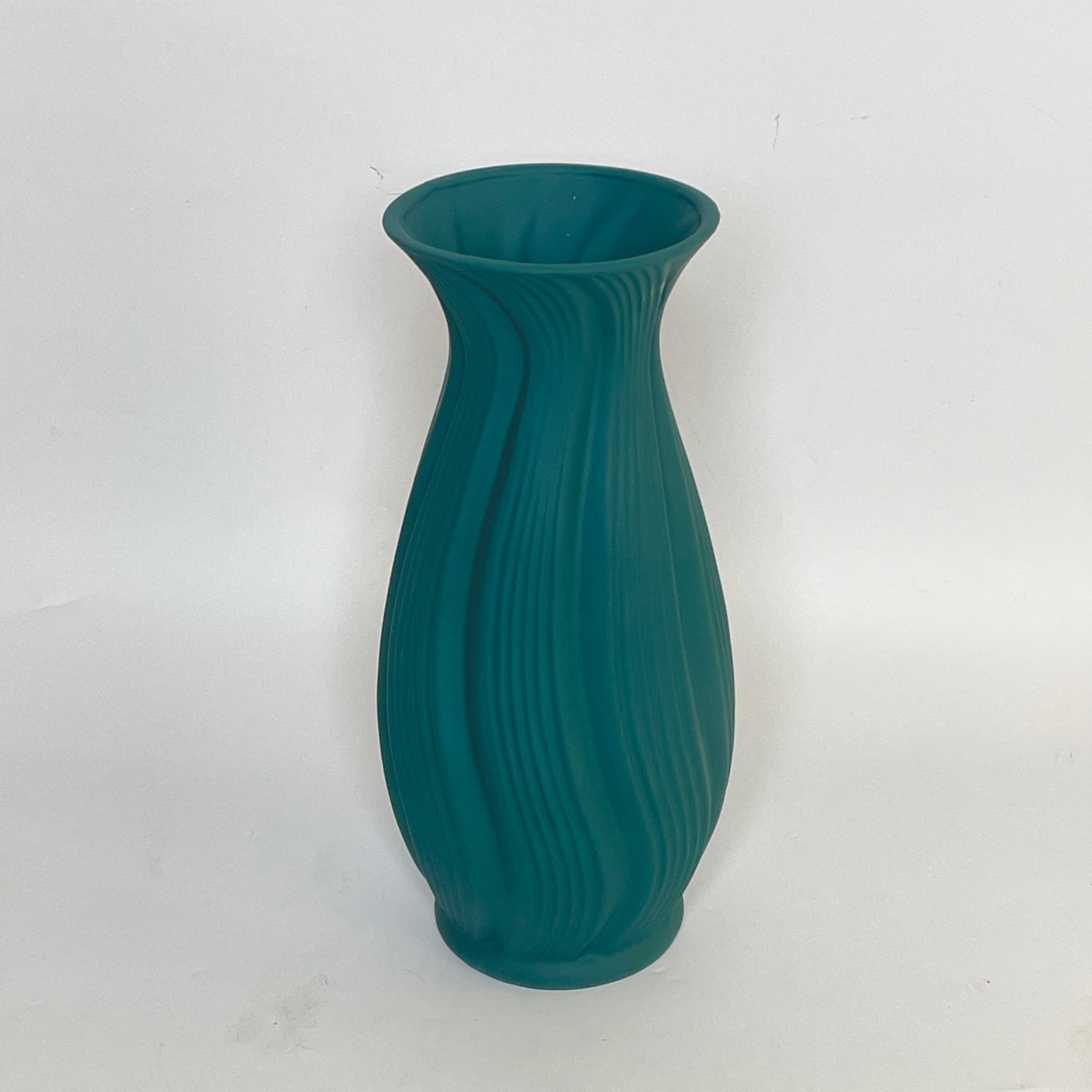 Luxury Ceramic Wave Desing Vase