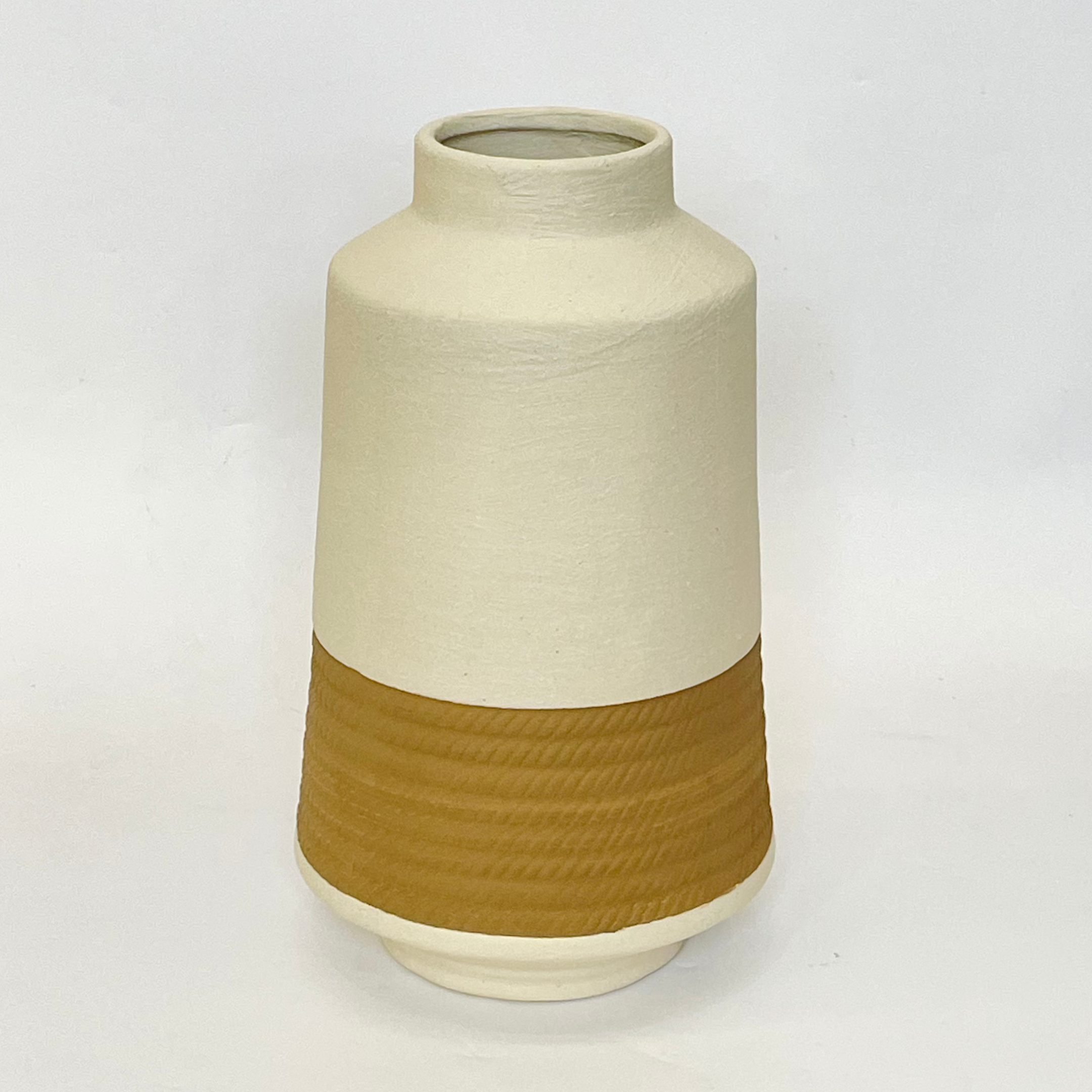 Minimalist Luxe Vase