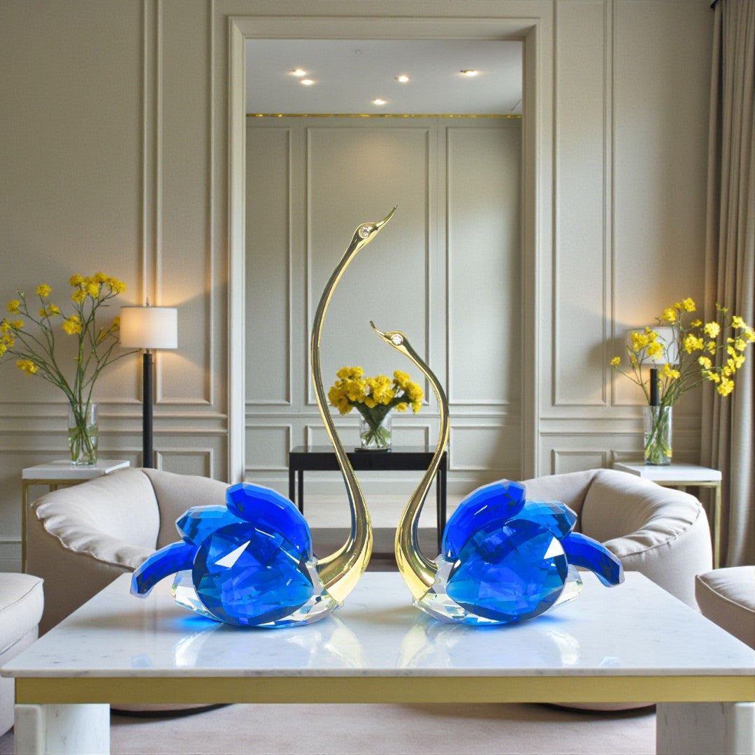 Classic Swan 2Pc Set Showpiece