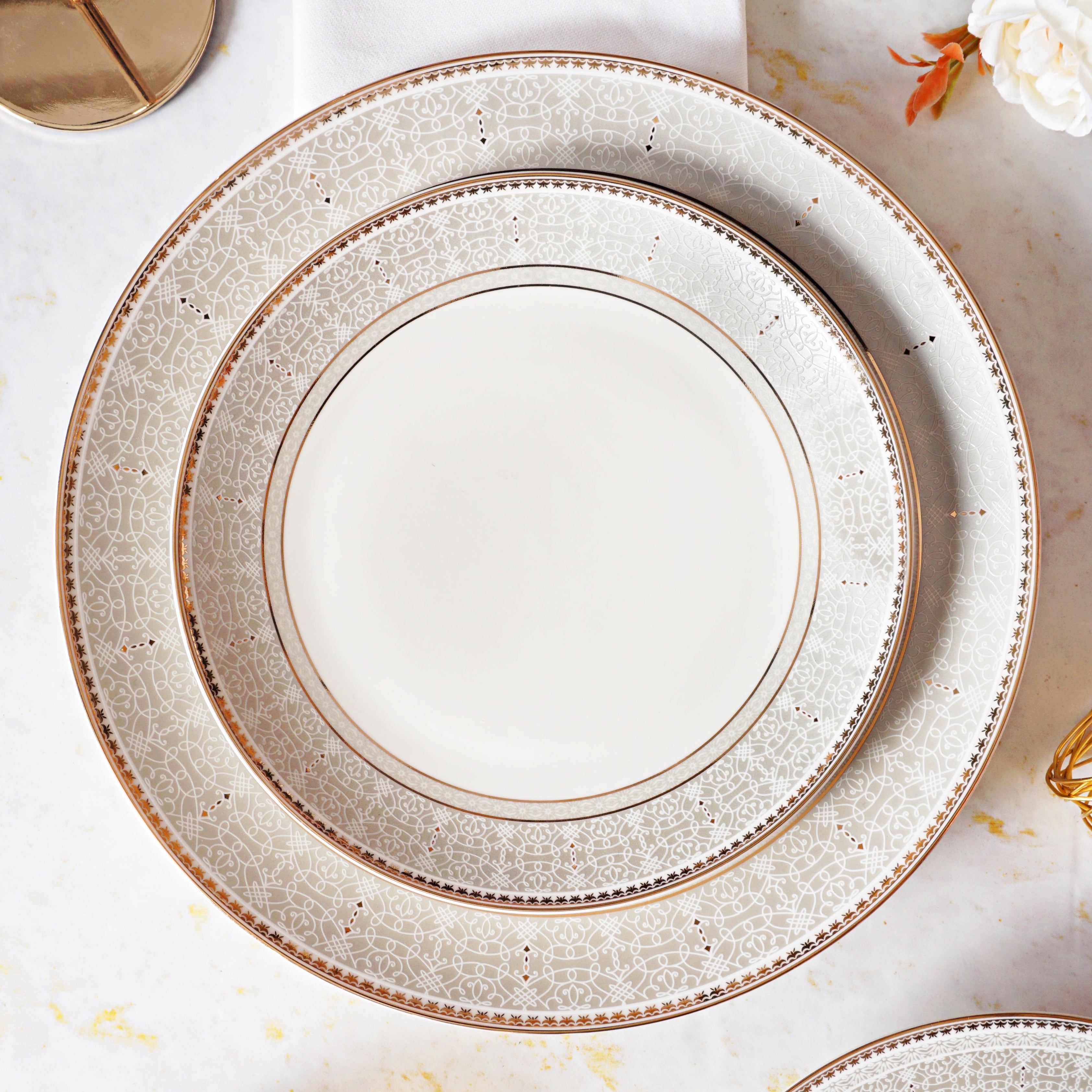 Royal Gold 33pc Dinner Set