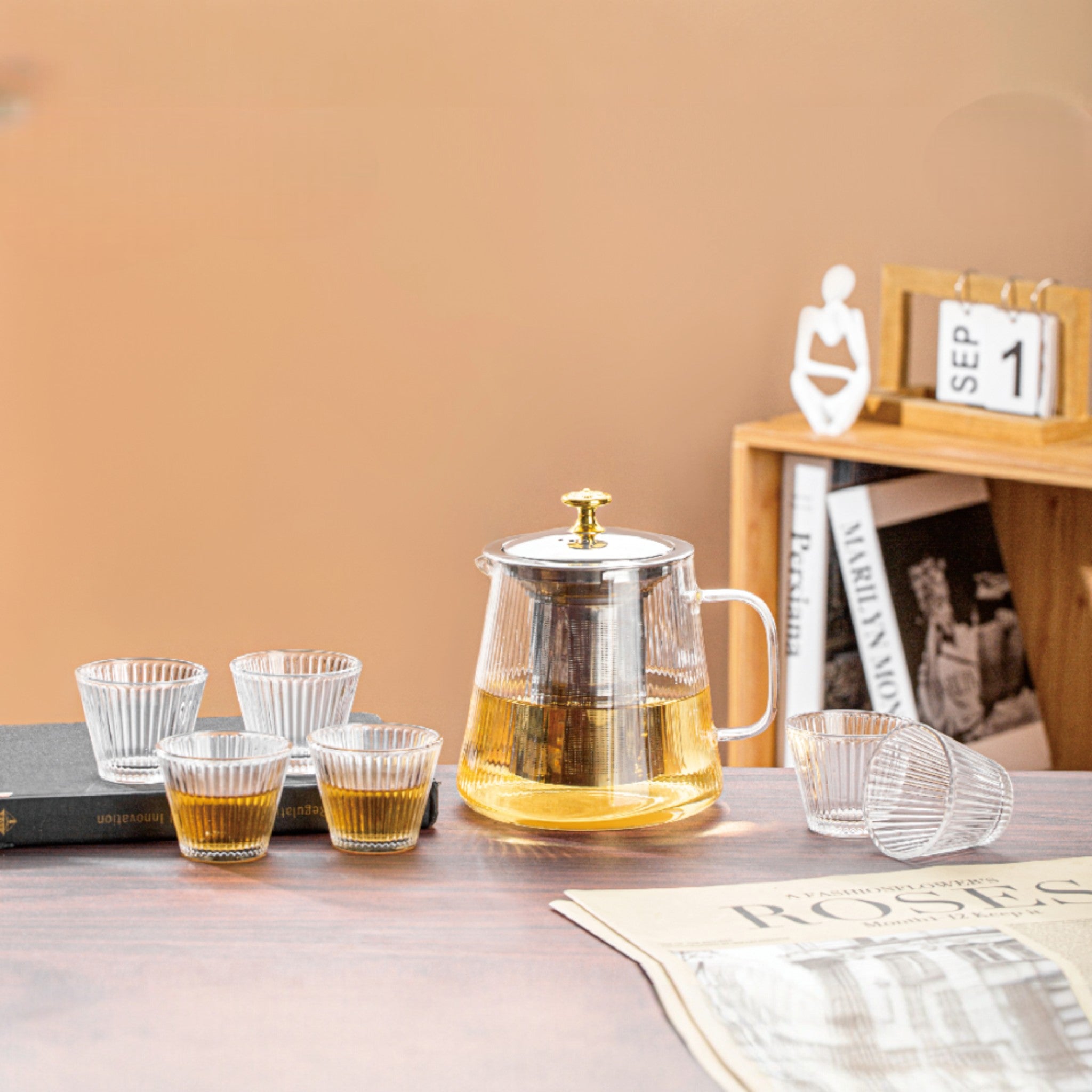 Sip in Style – Elegant Ribbed Glass Jug & 6 Glass Set