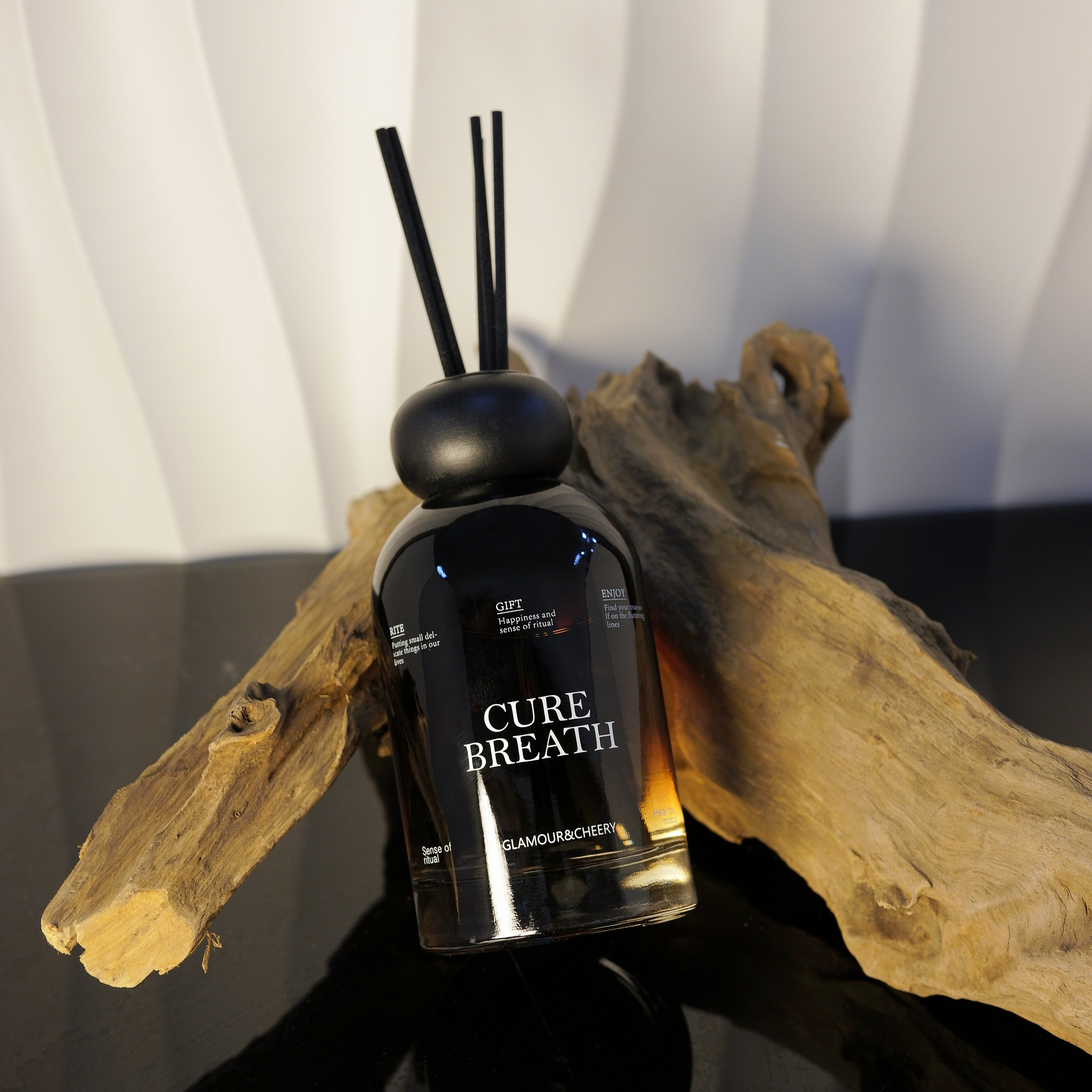 Imaar Essence – Pure. Refined. Scented.