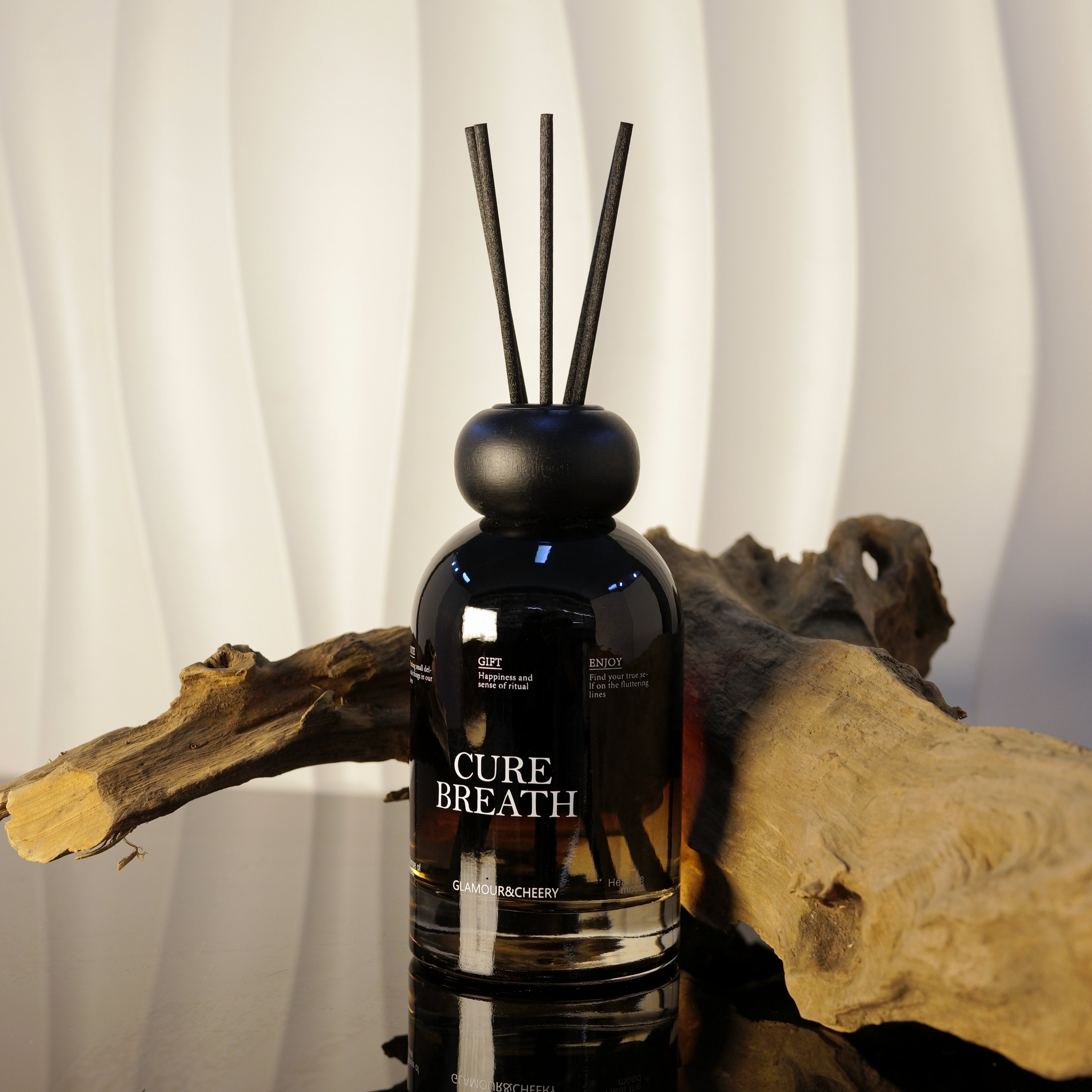 Imaar Essence – Pure. Refined. Scented.