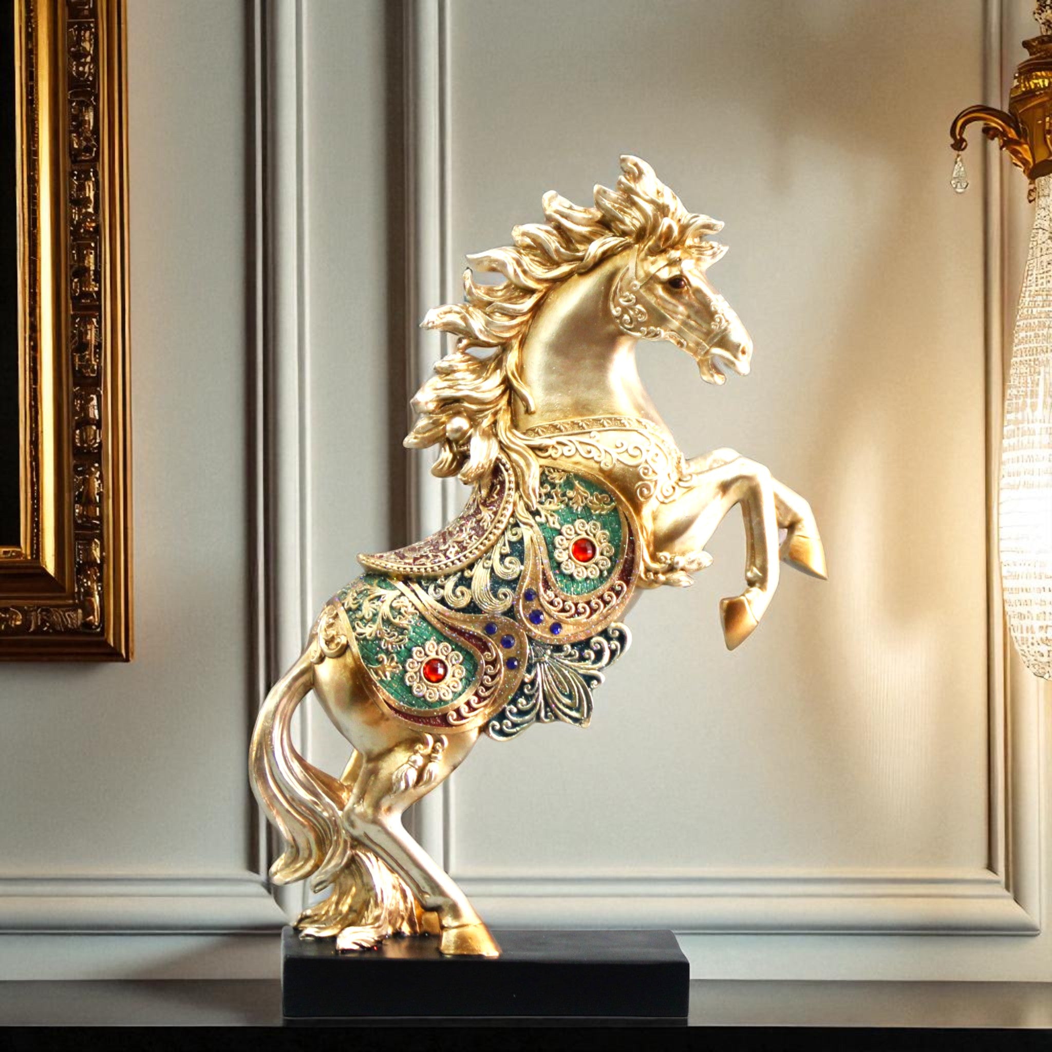 Imaar Icons — Horse Showpiece