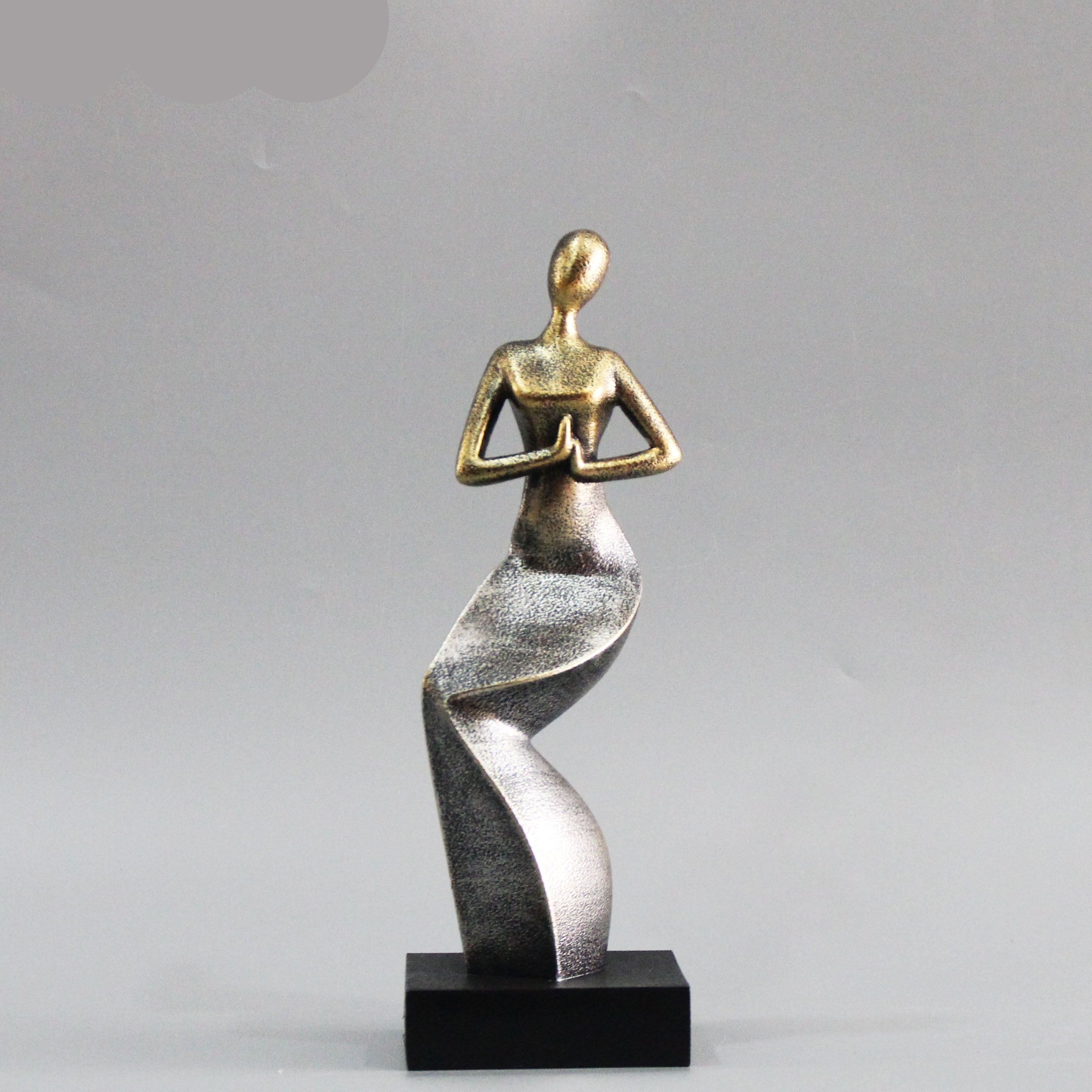 Imaar Icons — Abstract Lady Sculpture