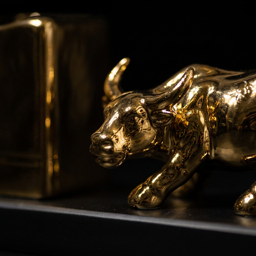 Luxury Gold Bull & Pen Holder Desk Set