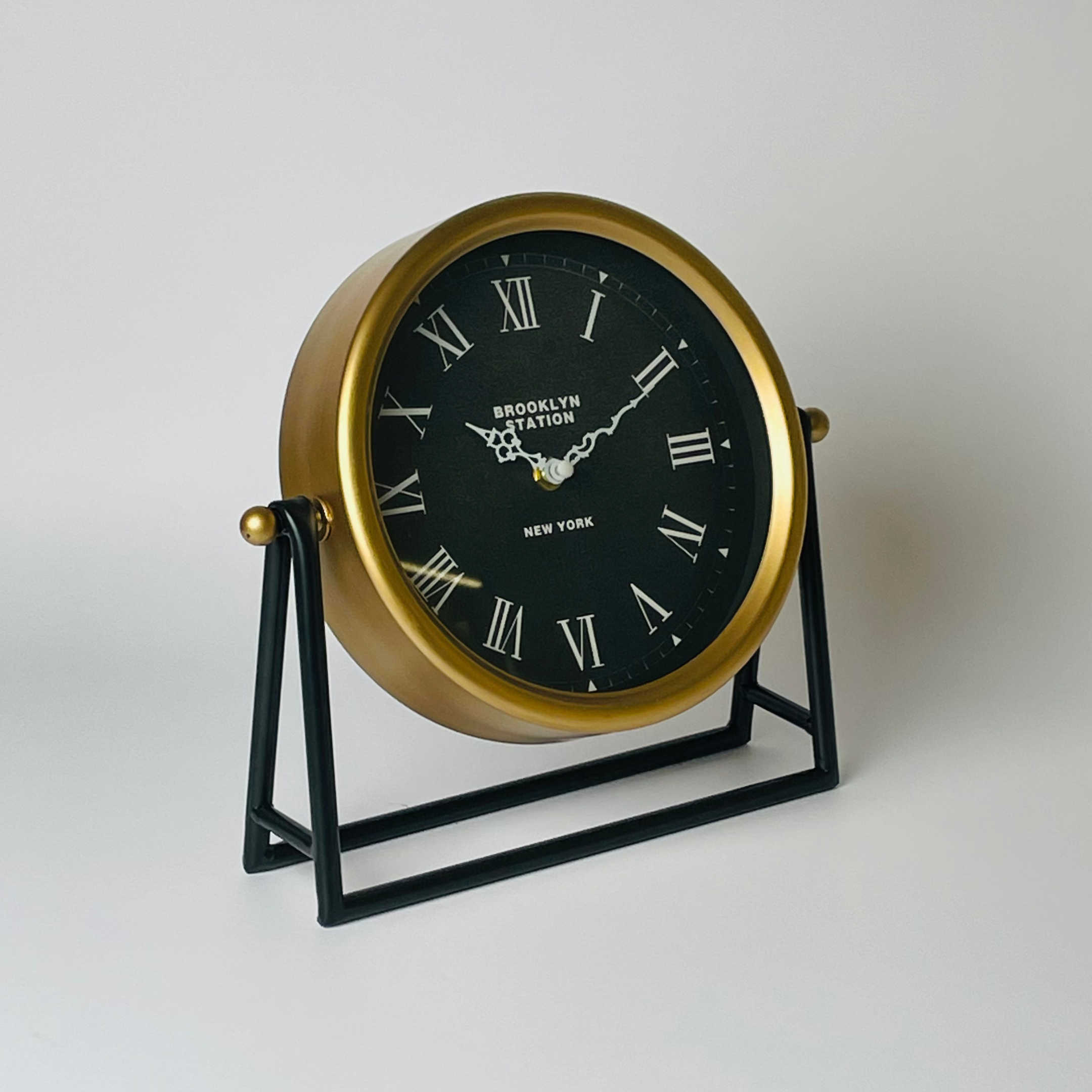 Modern Luxe Desk Clock
