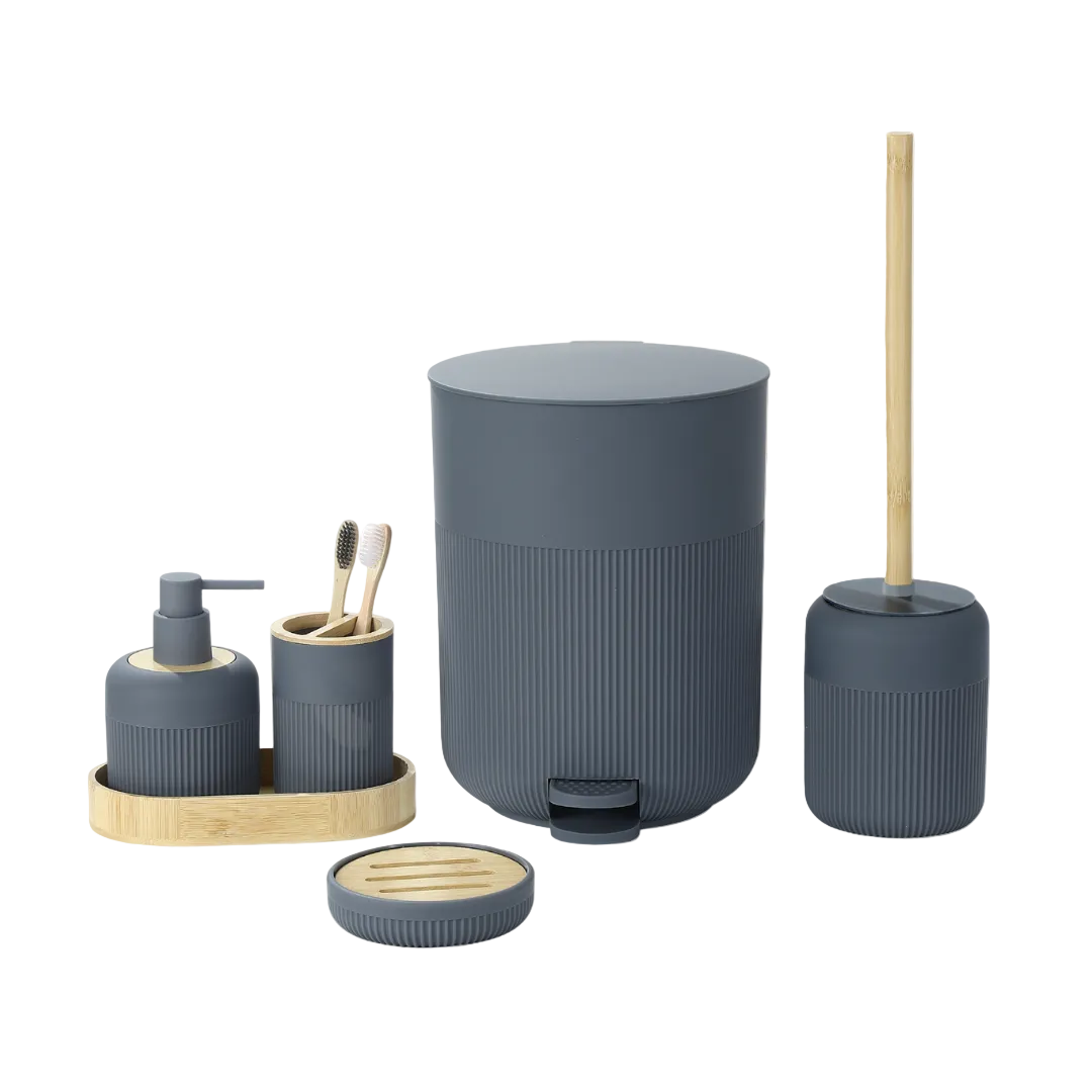 Elegant Ribbed Bathroom Accessories Set