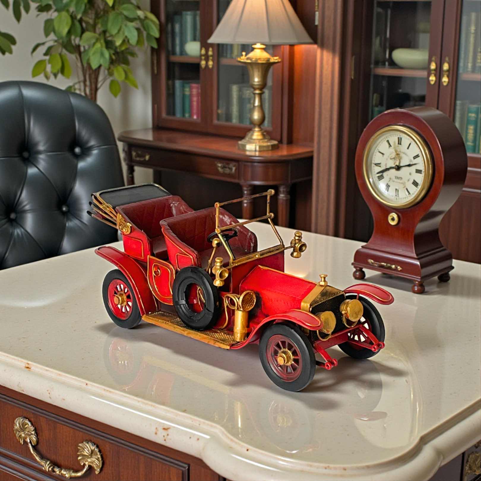 Vintage Luxe Car Showpiece