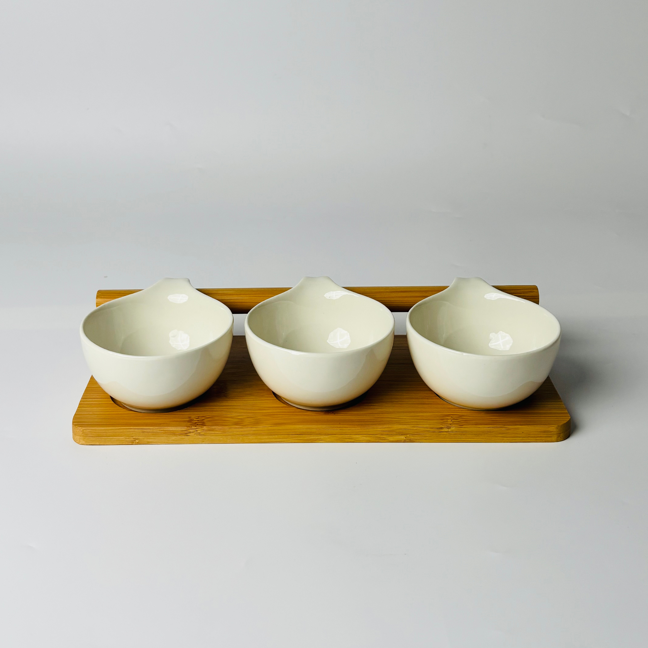 Premium 3Pc Ceramic Serving Bowls with Tray