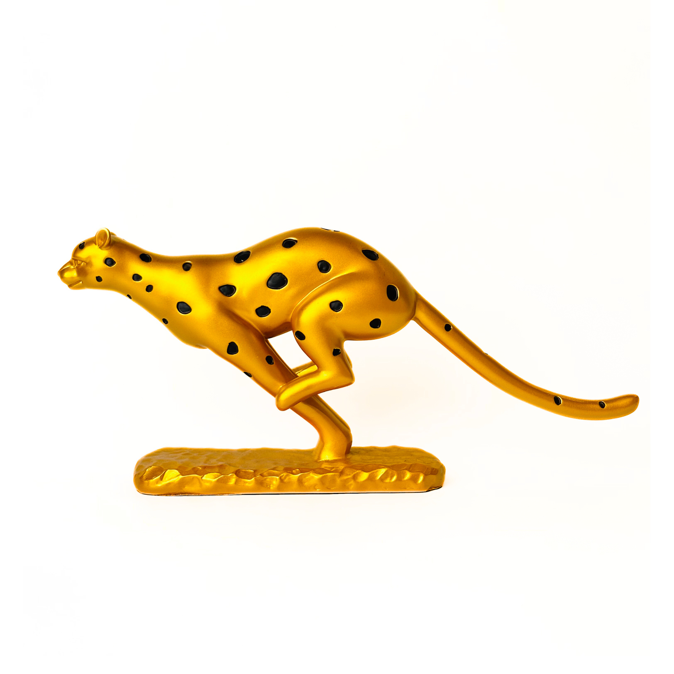 Majestic Cheetah Showpiece