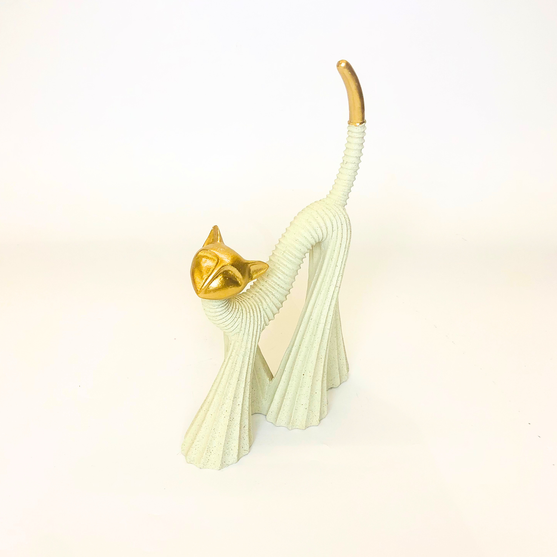 Cat Figurine Modern Decorative Sculpture