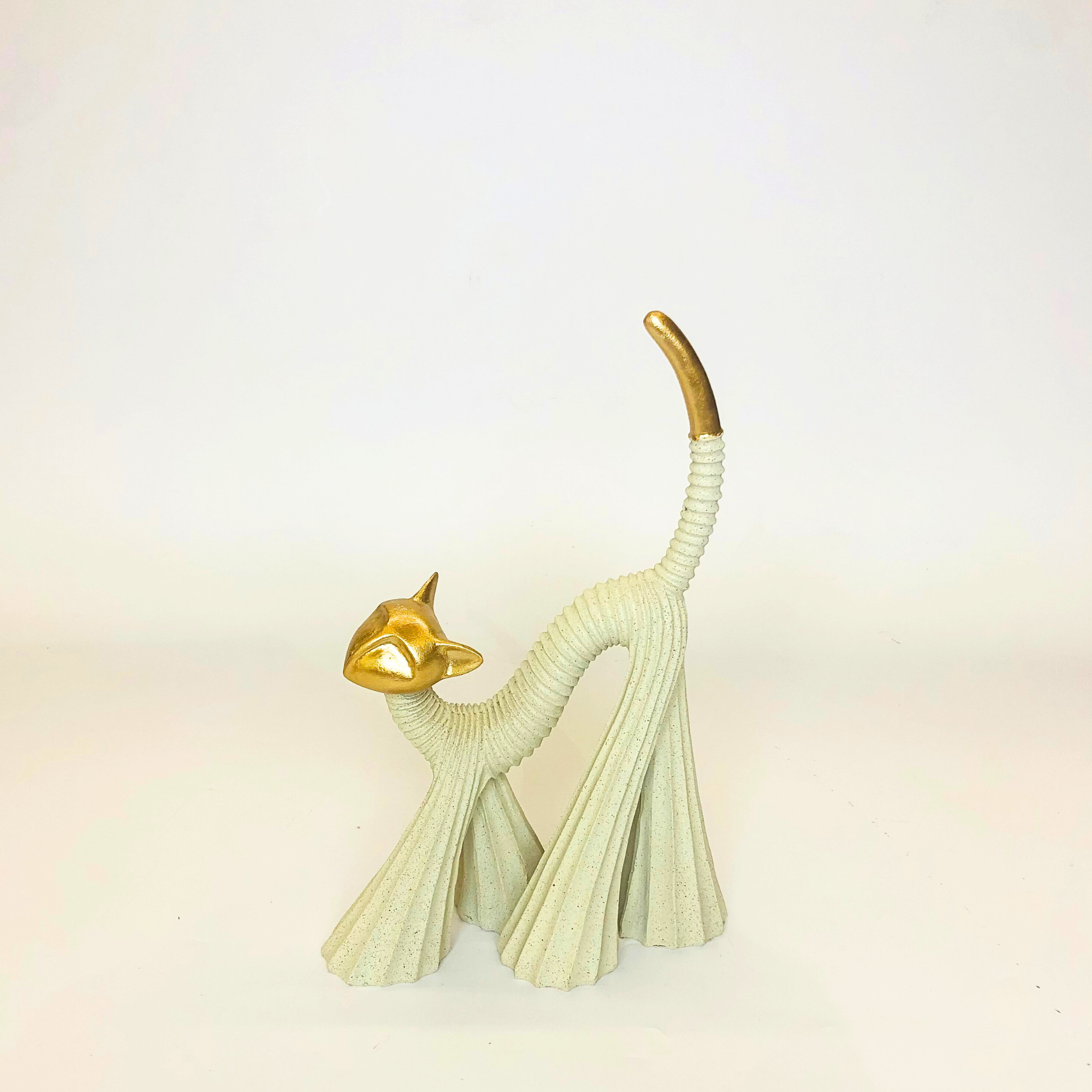 Cat Figurine Modern Decorative Sculpture