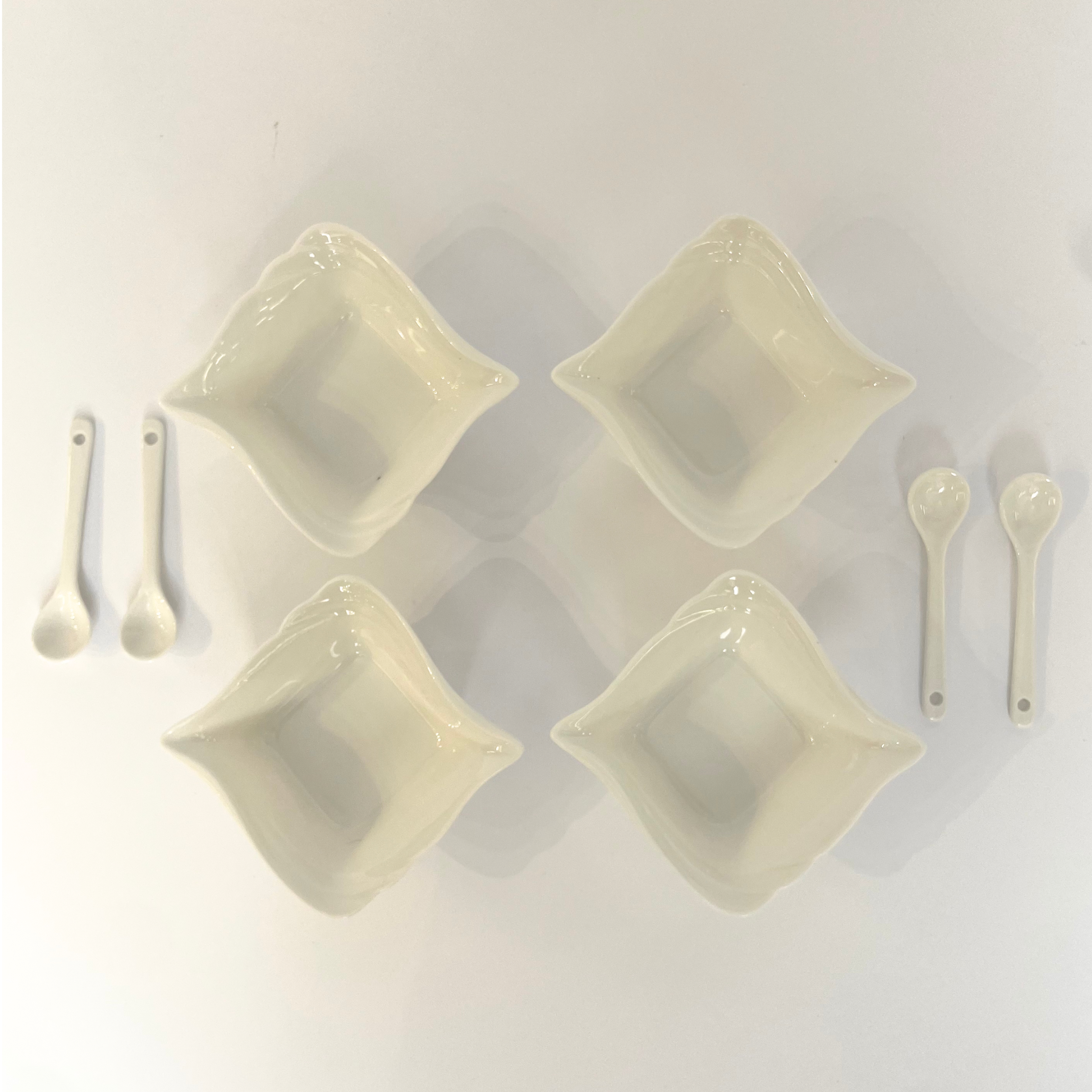 Classic Serve – White Ceramic Bowl with Spoon