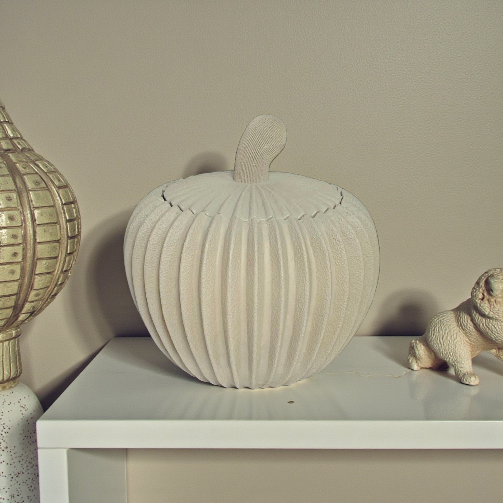 Elegance Apple Resin Jar