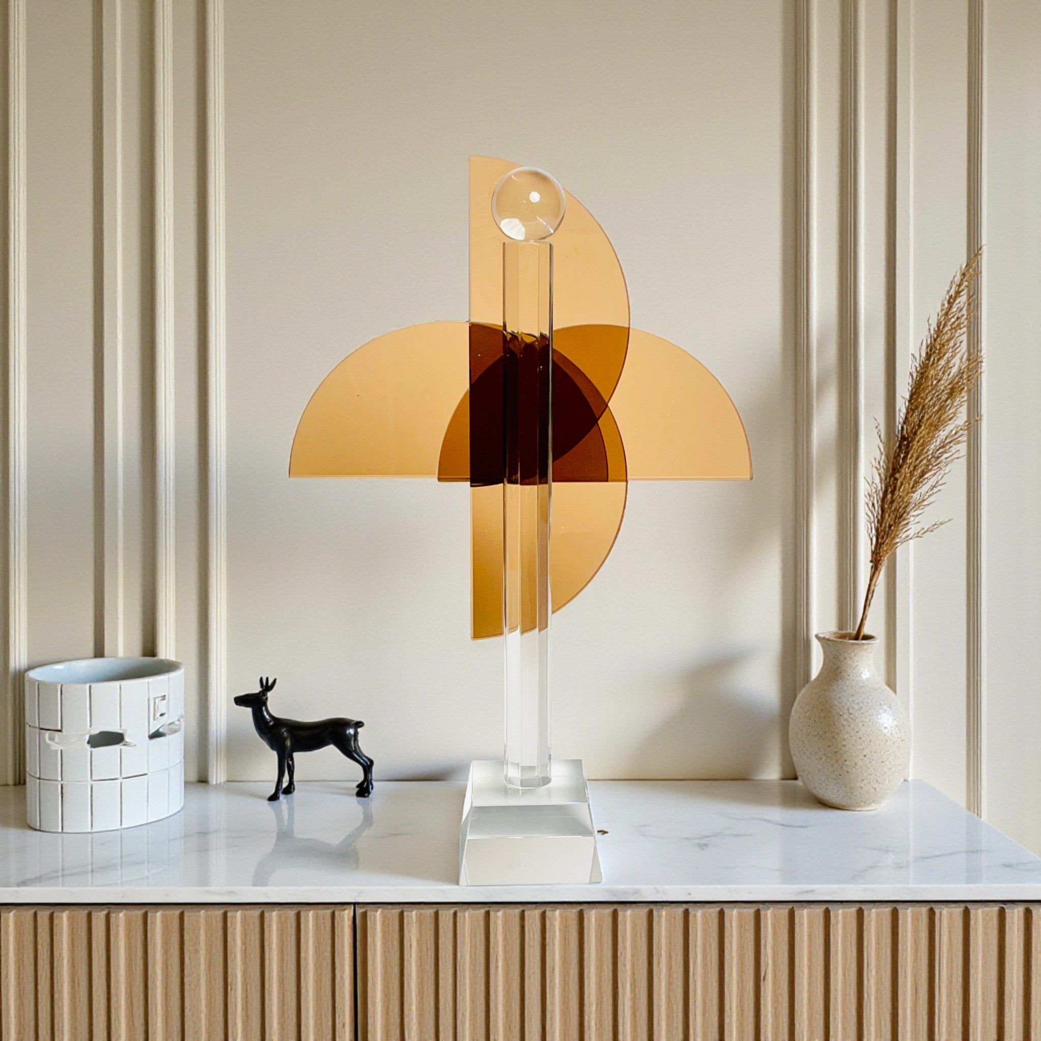 Cutted Circle Crystal Showpiece