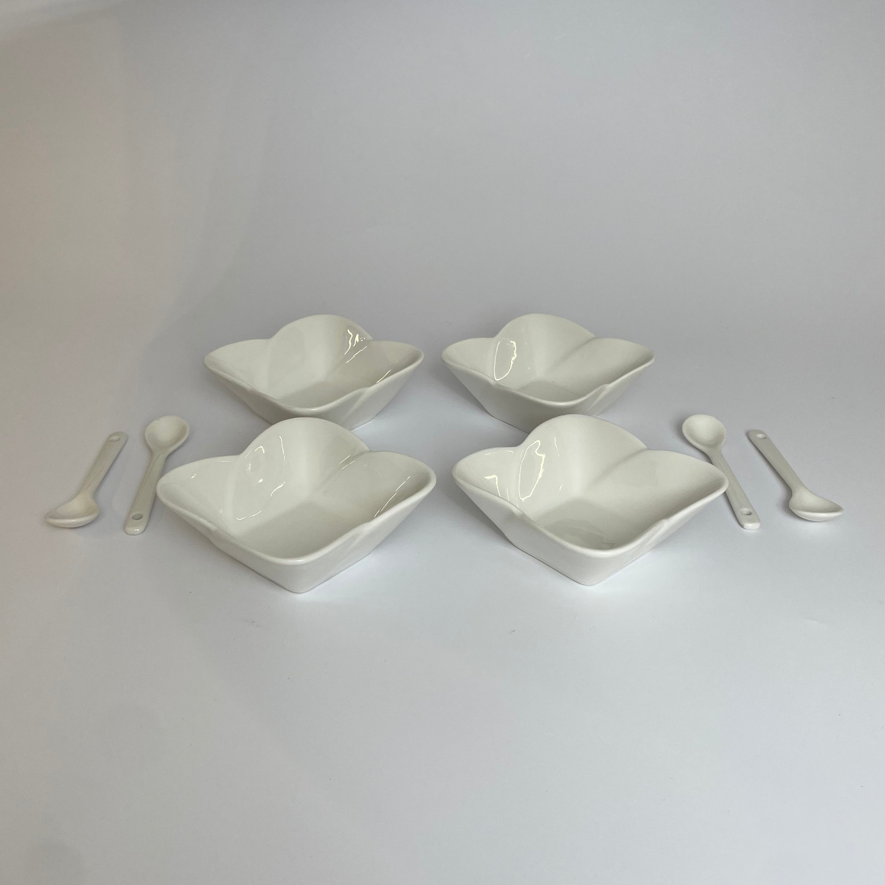 Elegant White Floral-Edge Bowl with Spoon – Set of 4