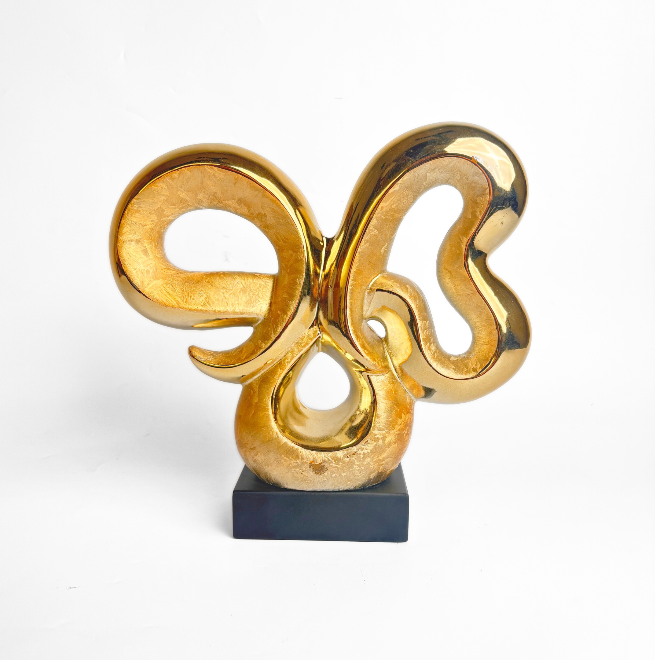 Modern Harmony Abstract Showpiece