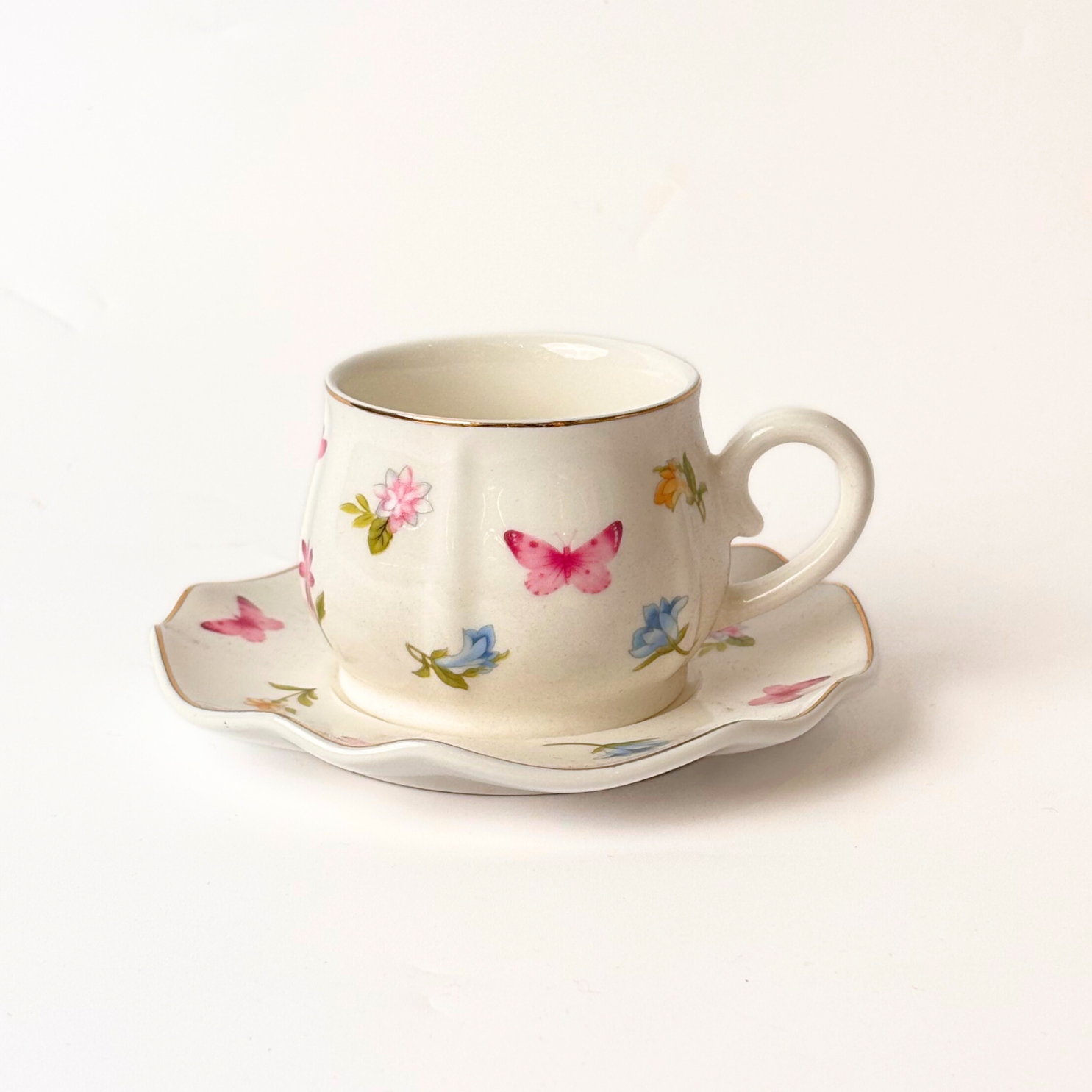 Classic Floral Tea Set- Set of 12