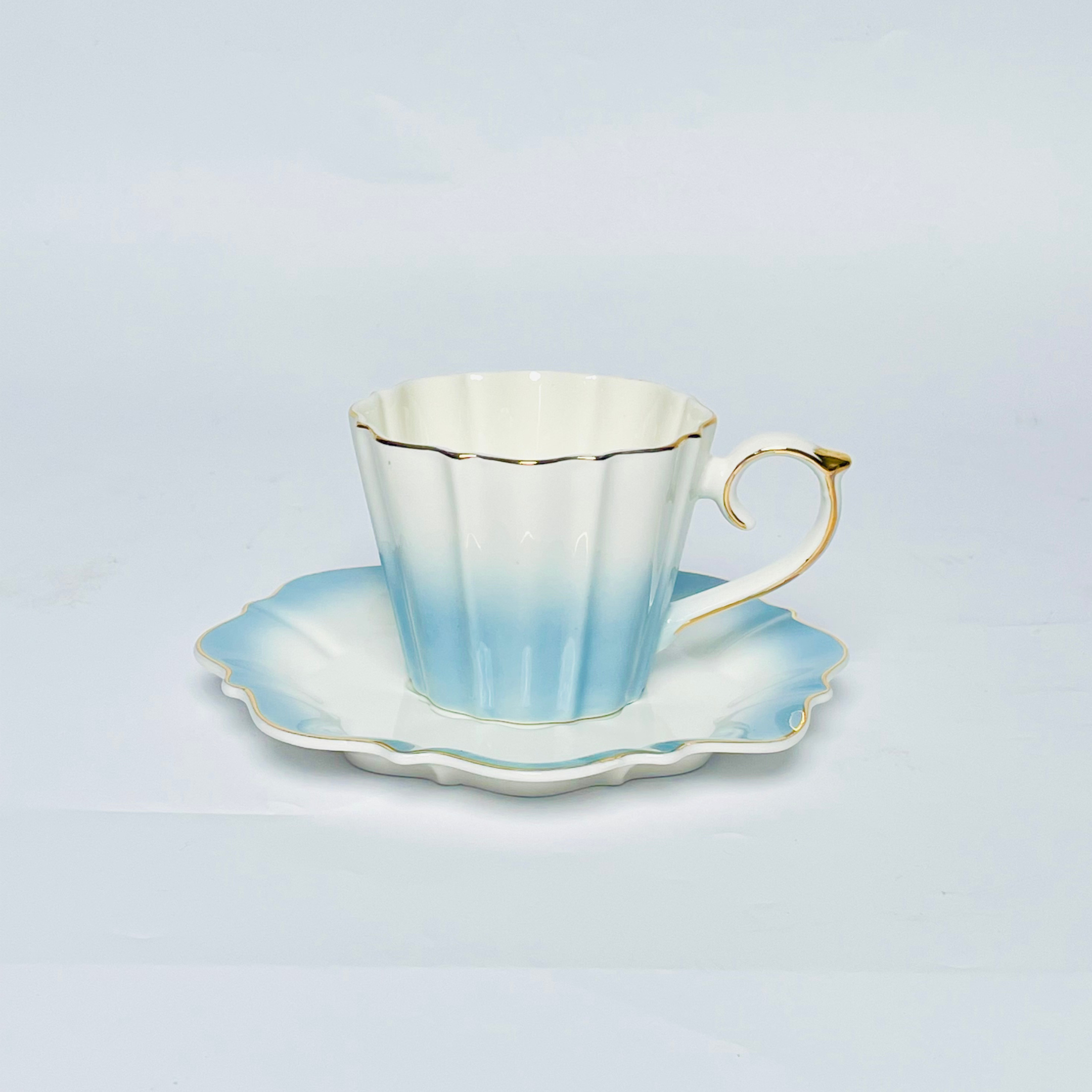 The Grand Duchess - 15Pc Luxury  Tea Set