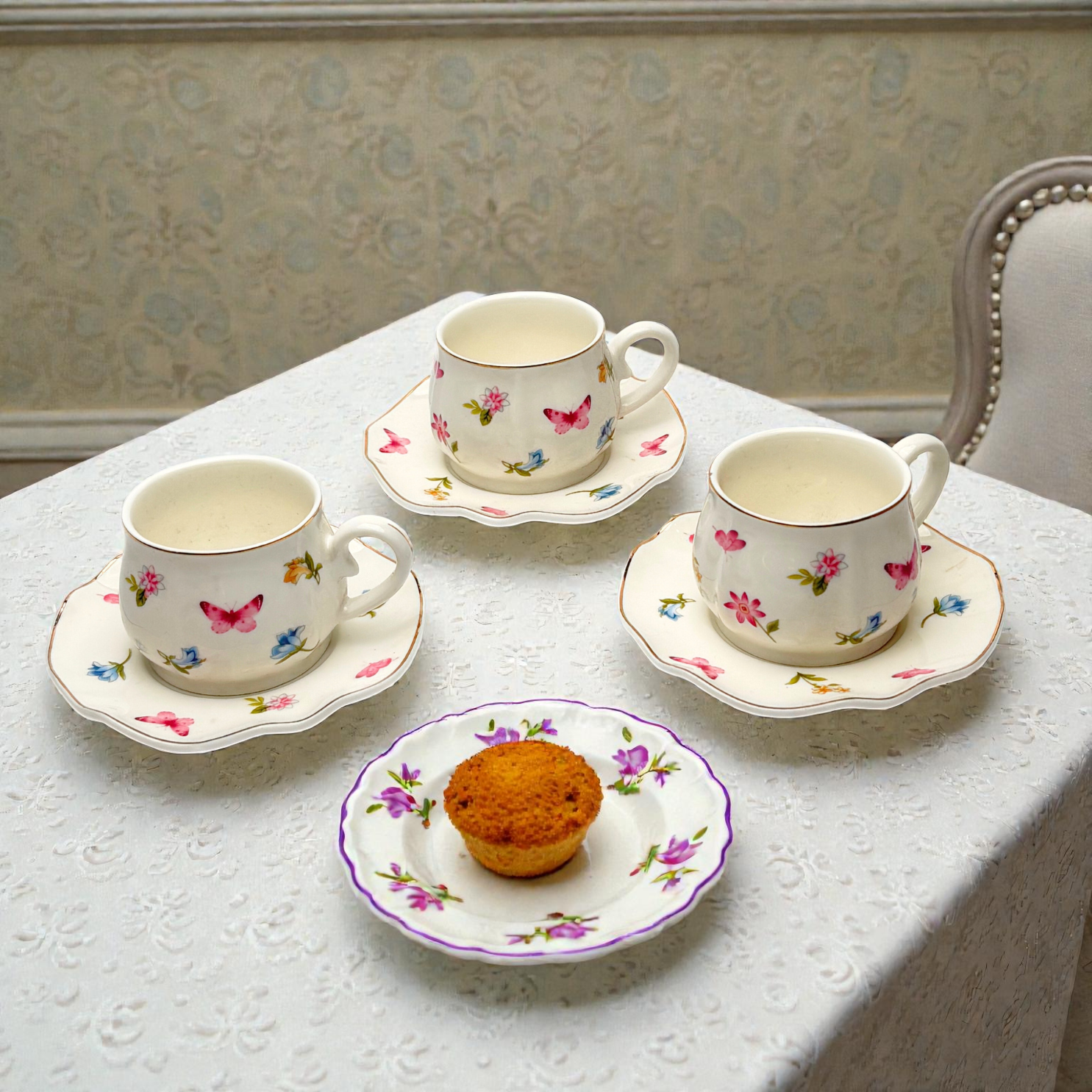 Classic Floral Tea Set- Set of 12