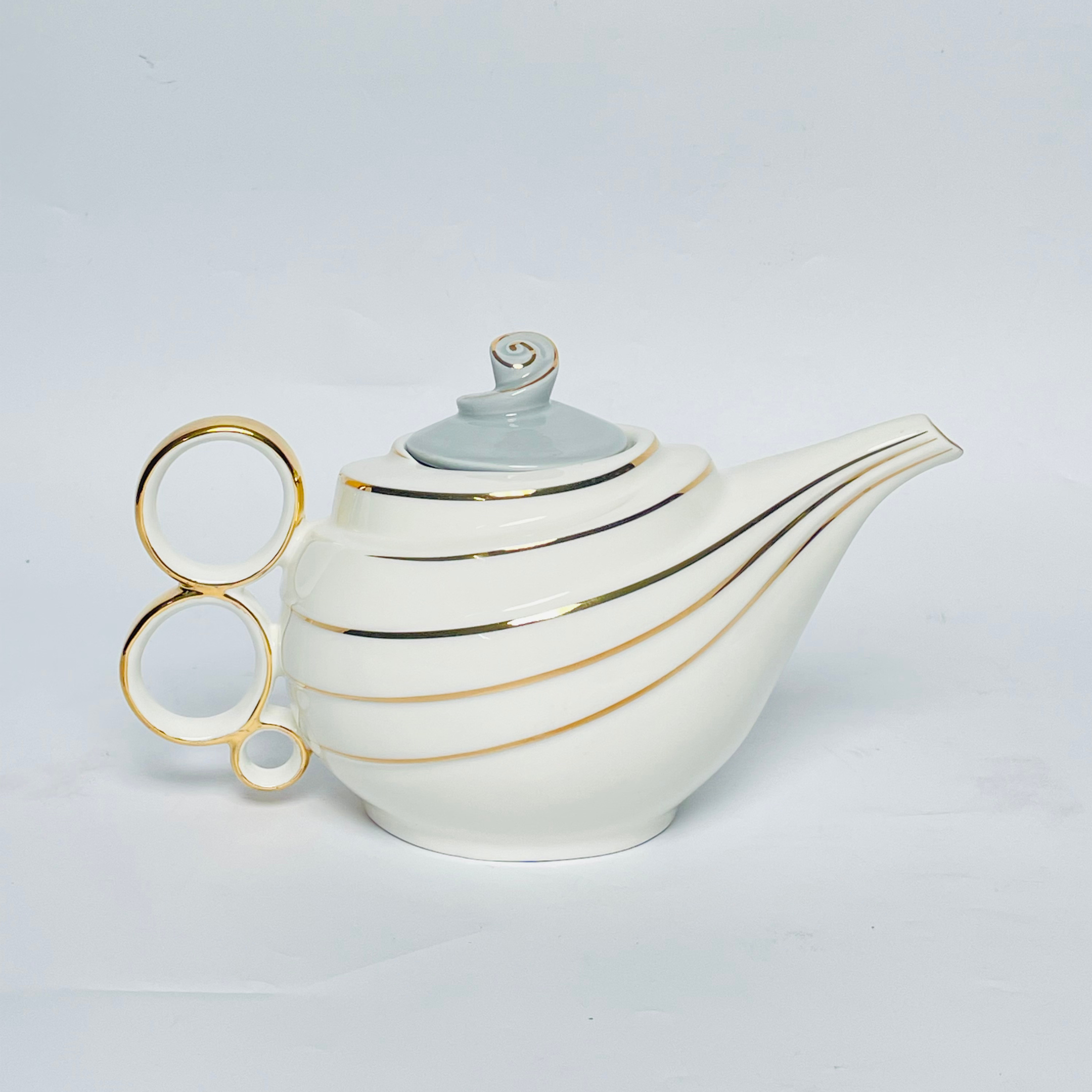 The Crown Jewel - 15Pc Luxury Tea Set