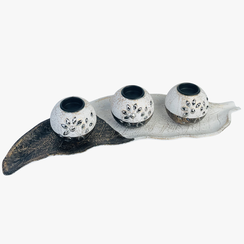 Floral Candle Holder With Leaf-Shaped Tray