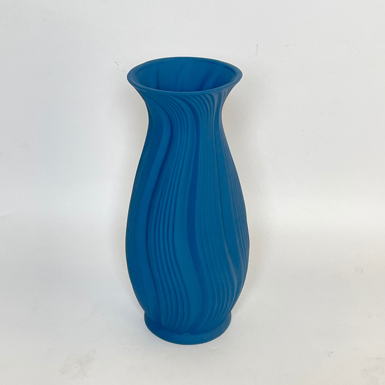 Luxury Ceramic Wave Desing Vase