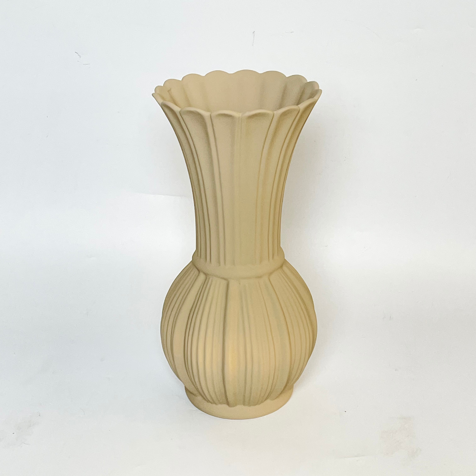 Elegant Ceramic Décor Vase