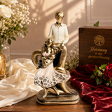Deluxe Parent & Baby Figurine